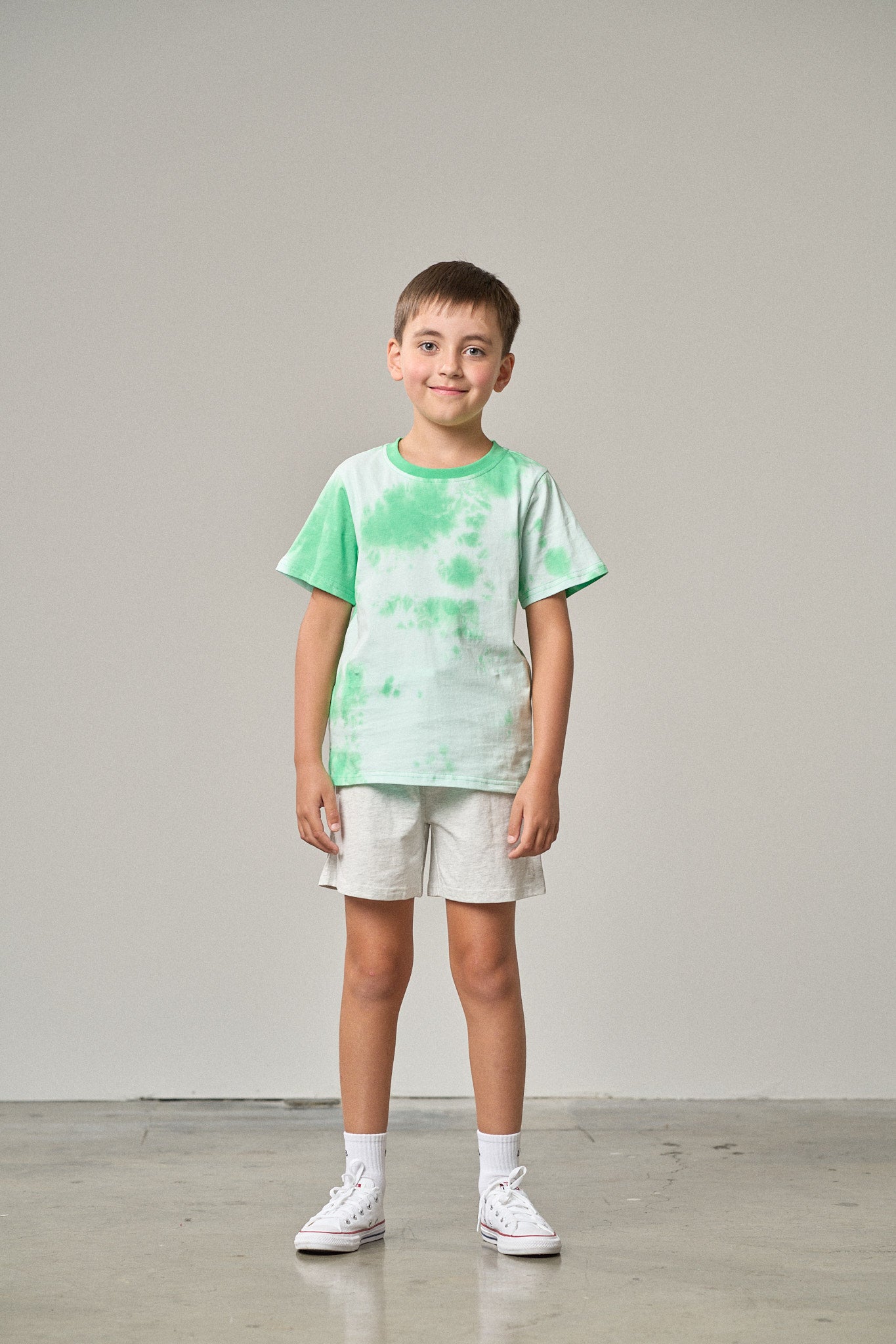 Vibrant Tie Dye T-Shirt for Women & Men - Soft Cotton Green Hippie Style Tee - Perfect for Festivals, Beach Outings & Casual Wear