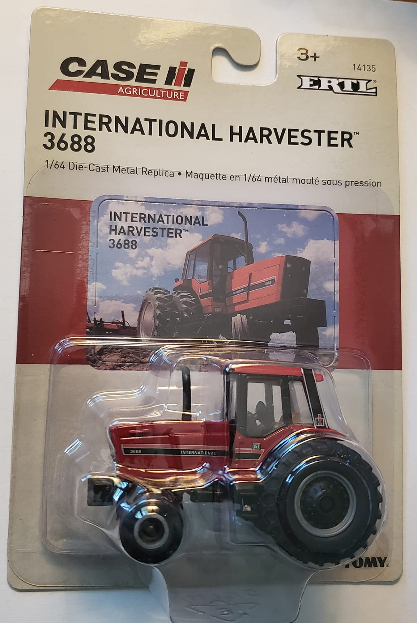 International Harvester 3688 Tractor Diecast Model Toy - 1:16 Scale Collectible Farm Vehicle for Kids & Adults - Perfect for Display, Gifts, and Farming Enthusiasts