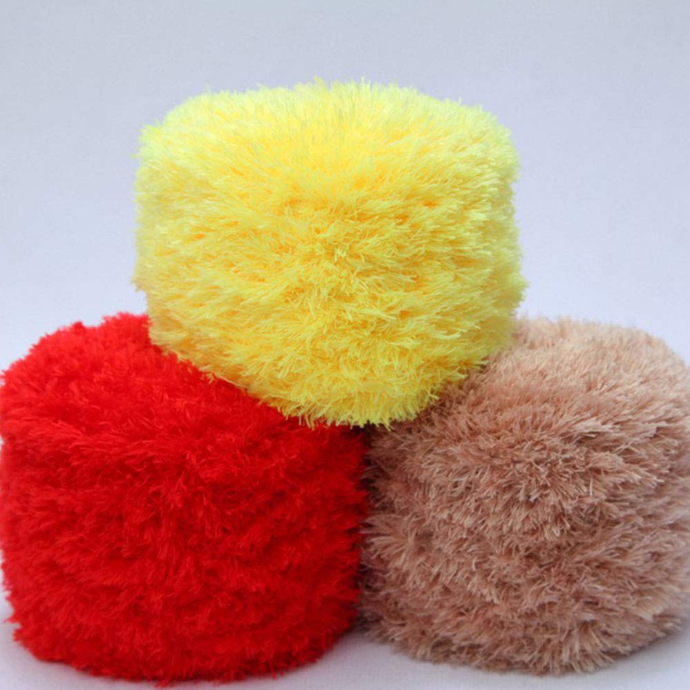 Super Soft Faux Fur Plush Yarn for Crochet & Knitting - 200g Skein, DIY Sweater Scarf Hat Blanket Pillow - Perfect for Winter Crafts & Cozy Home Decor