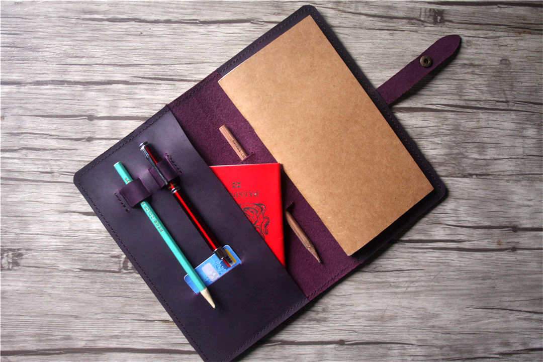 Personalized Leather Travel Journal Notebook - Custom Name & Date - Perfect for Adventure, Vacation & Gift Giving