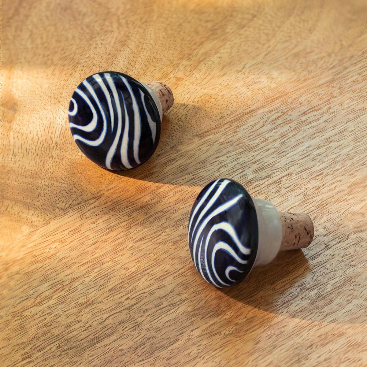 Ellementry Melani Ceramic Round Bottle Stopper Set of 2 - Handcrafted Airtight Lids for Water, Oil, Vinegar & Beverage Bottles - Durable Reusable Kitchen Bottle Caps - Perfect for Home, Restaurants & Gifts