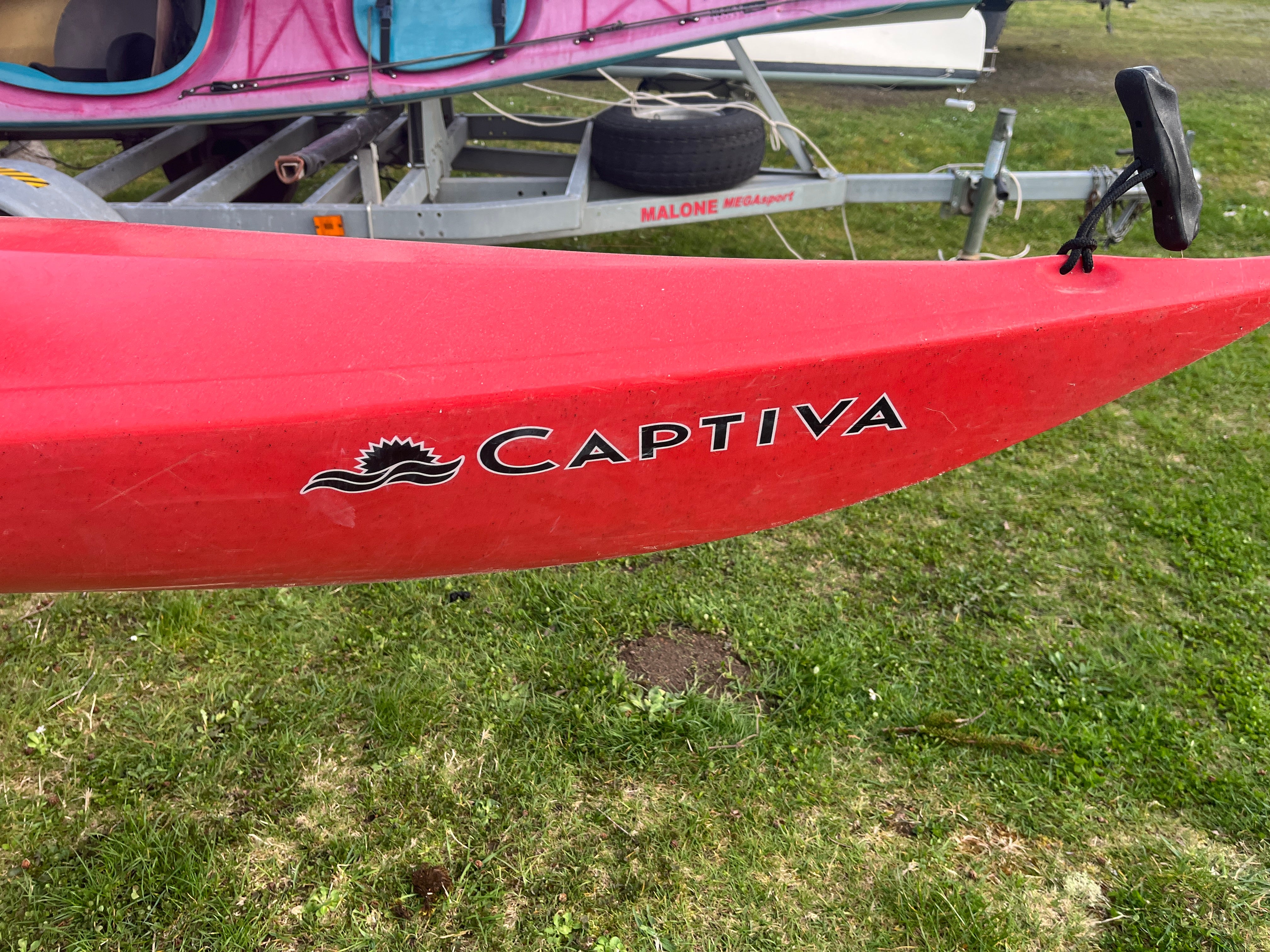 Perception Captiva Kayak - Premium Used Sit-On-Top Fishing Kayak for Sale | Perfect for Lakes, Rivers & Coastal Waters