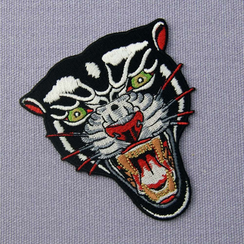 Roaring Panther Iron On Embroidered Patch - Sew On Applique Emblem for Jackets, Bags & DIY Crafts - Premium Embroidered Badge for Clothing Customization