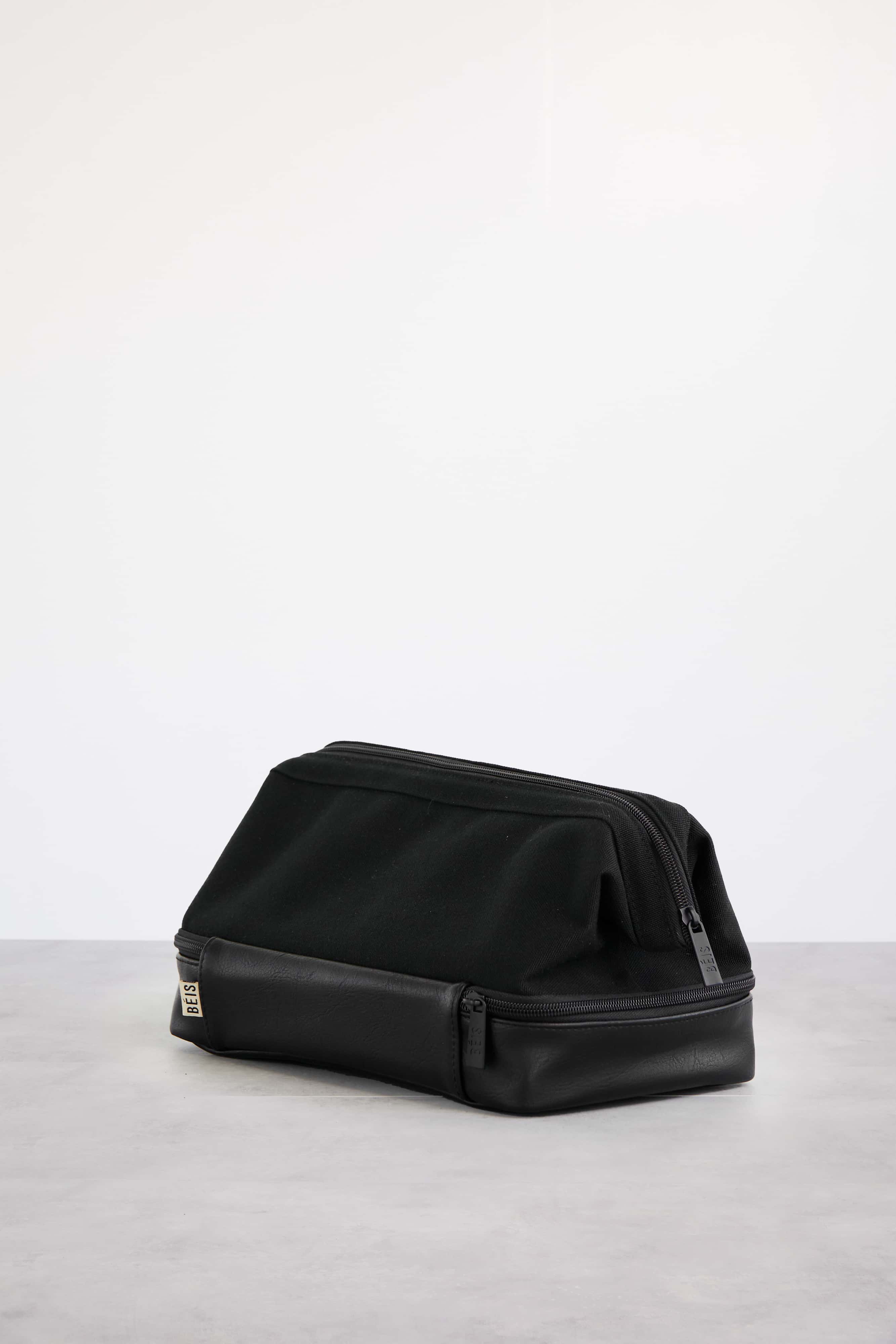 Premium Black Dopp Kit for Men - Durable Travel Toiletry Bag for Gym, Camping & Business Trips - Water-Resistant & Spacious Design