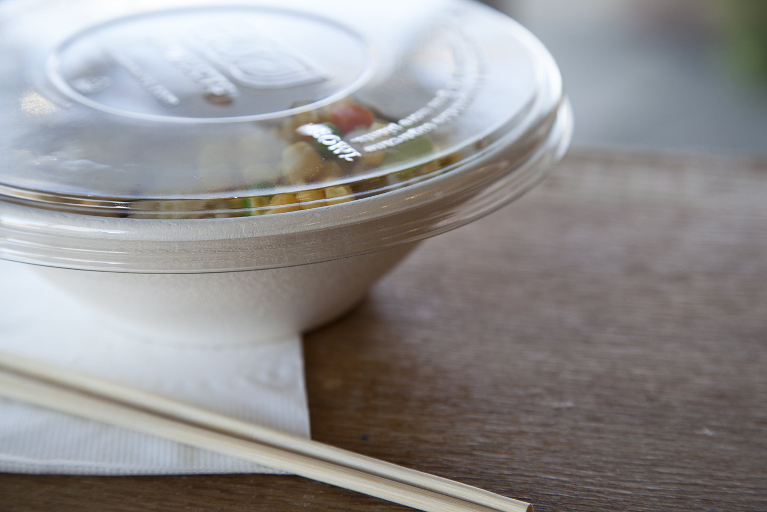 Eco-Friendly Recycled PET Flat Bowl Lids - Case of 400 | Fits 24-46oz Coupe & 16-40oz Noodle Bowls | 100% Recycled Plastic Bottle Material | Clear Disposable Food Container Lids for Restaurants, Cafes & Takeout Services