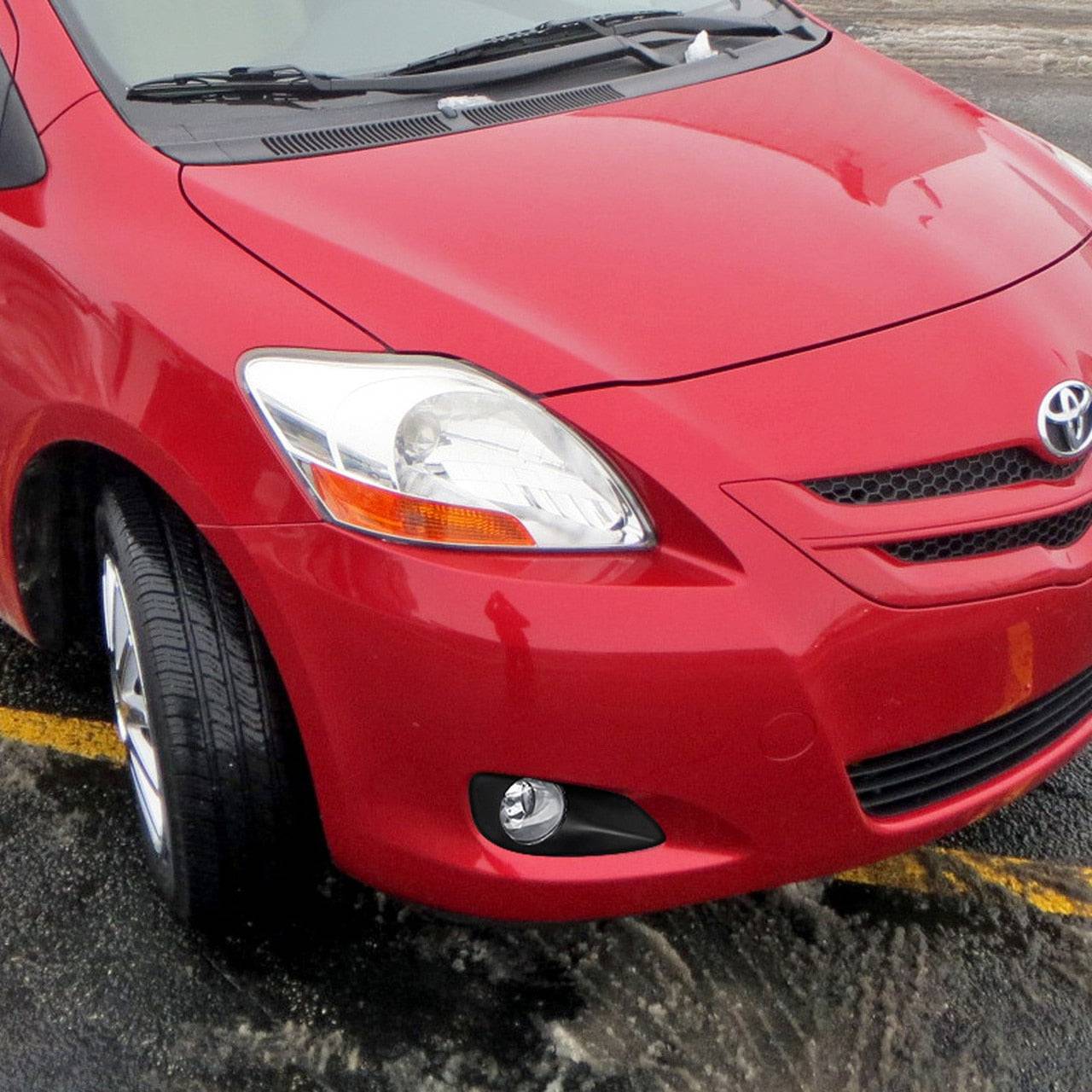 2006-2009 Toyota Yaris Sedan 4-Door Fog Lights with Clear Lens - Durable Replacement Fog Lamps for Improved Night Driving Visibility (Perfect for Rainy/Foggy Conditions & Off-Road Use)