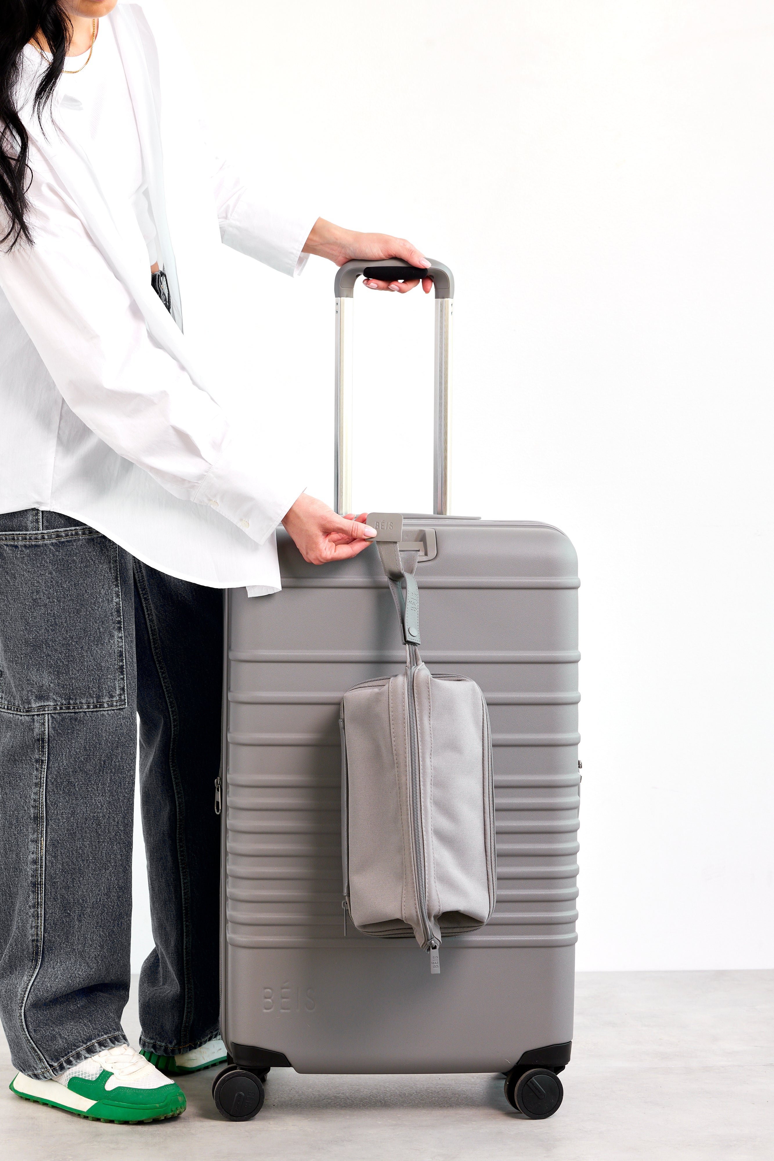 Medium Grey Check-In Roller Luggage - Perfect for Air Travel & Business Trips