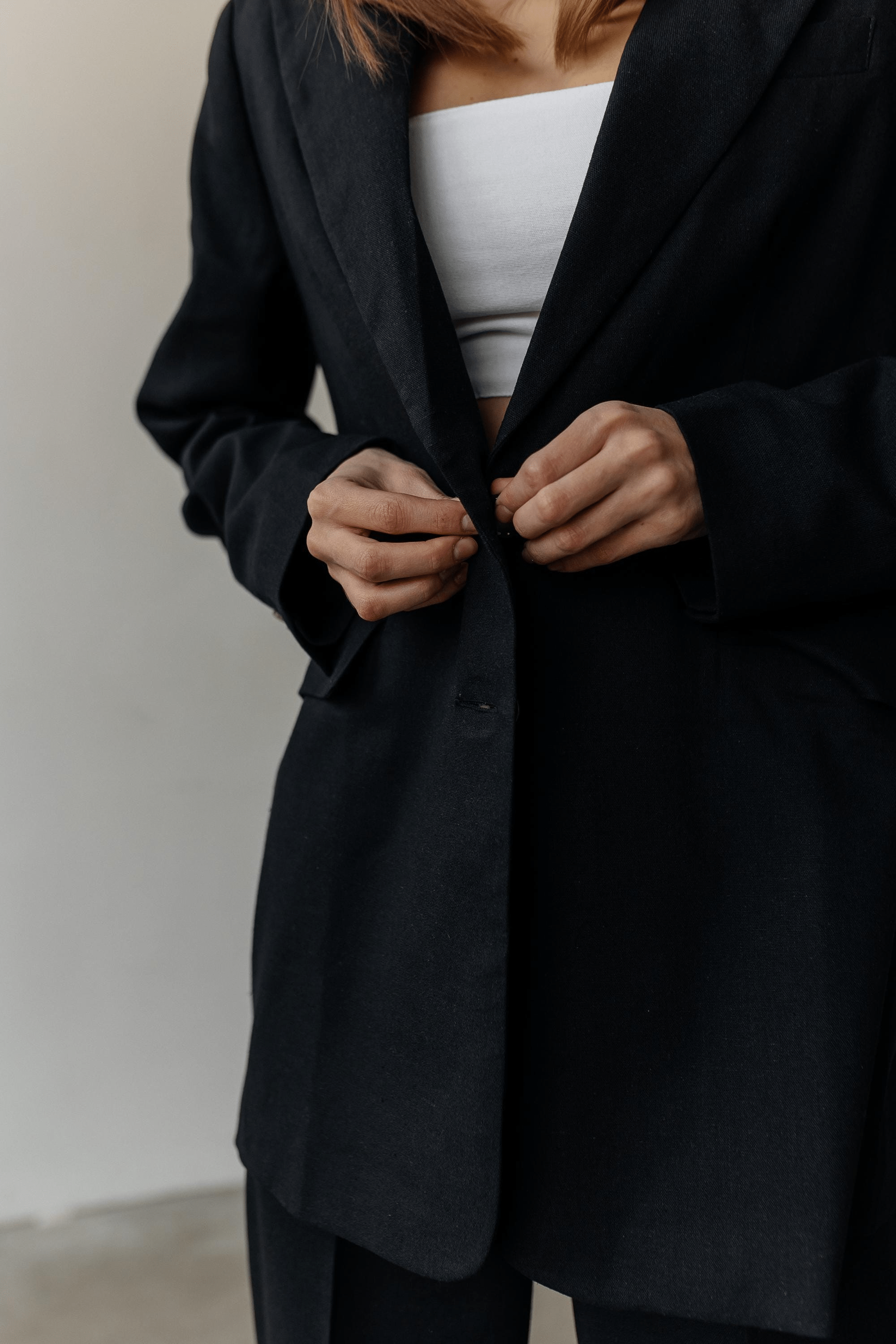 Black 2-Piece Summer Business Casual Women's Suit - Slim Fit Linen Blazer & Pants Set for Office, Meetings & Smart Casual Outfits