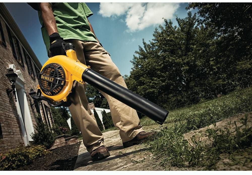 DEWALT 40V MAX 4Ah Lithium-Ion Cordless Leaf Blower (DCBL790M1) - Refurbished with Full Warranty - Perfect for Yard Cleanup, Driveway Clearing & Outdoor Maintenance