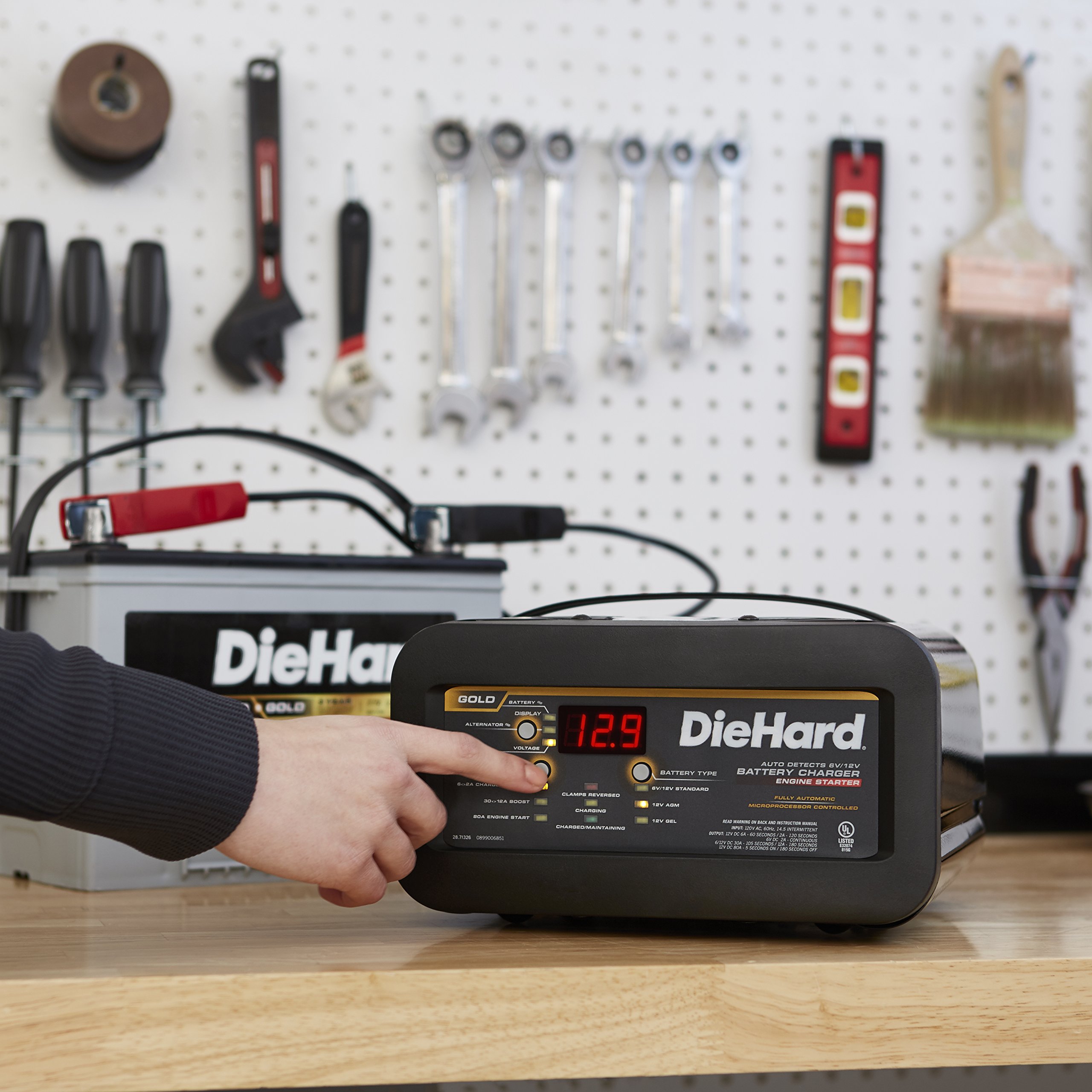 DieHard 71326 6/12V Gold Shelf Smart Battery Charger & 12/80A Engine Starter - Fast Charging for Car, Truck, Motorcycle, Boat & Power Equipment - Perfect for Home Garage, Roadside Emergencies & Winter Maintenance