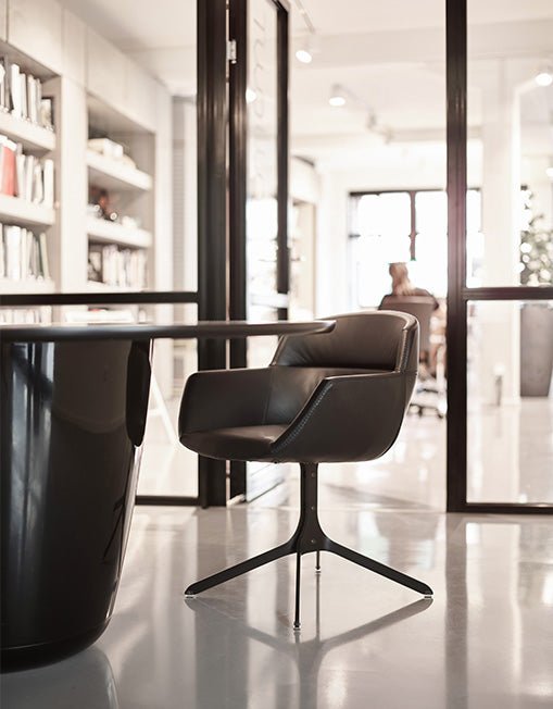 Artifort Mood Star Base Strip Armchair - Modern Lounge Chair for Living Room, Bedroom, or Office - Perfect for Relaxing, Reading, and Entertaining Guests