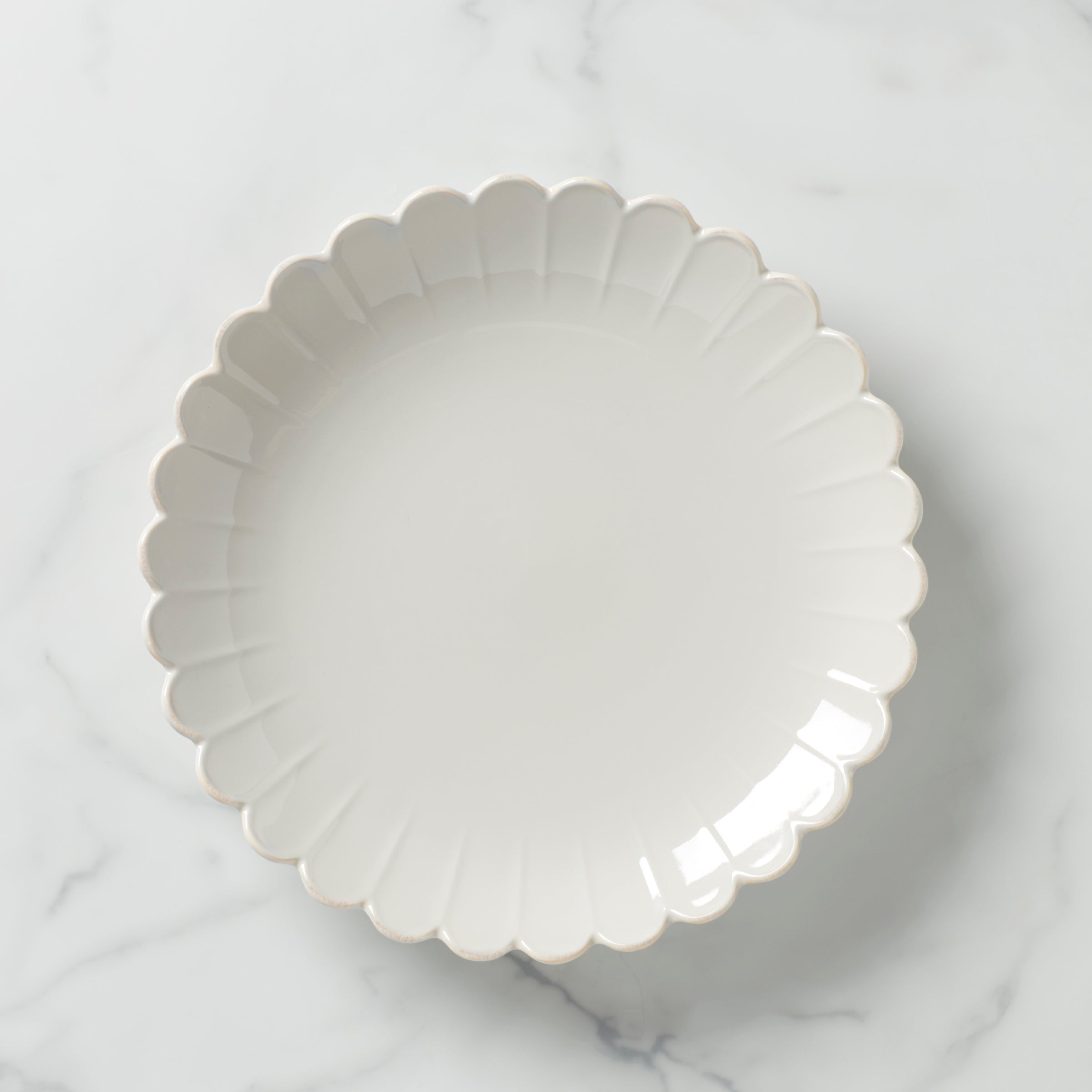 Elegant French Perle Scallop Serving Platter - Premium Porcelain Dinnerware for Seafood, Appetizers & Entertaining - Perfect for Dinner Parties, Weddings & Holiday Gatherings