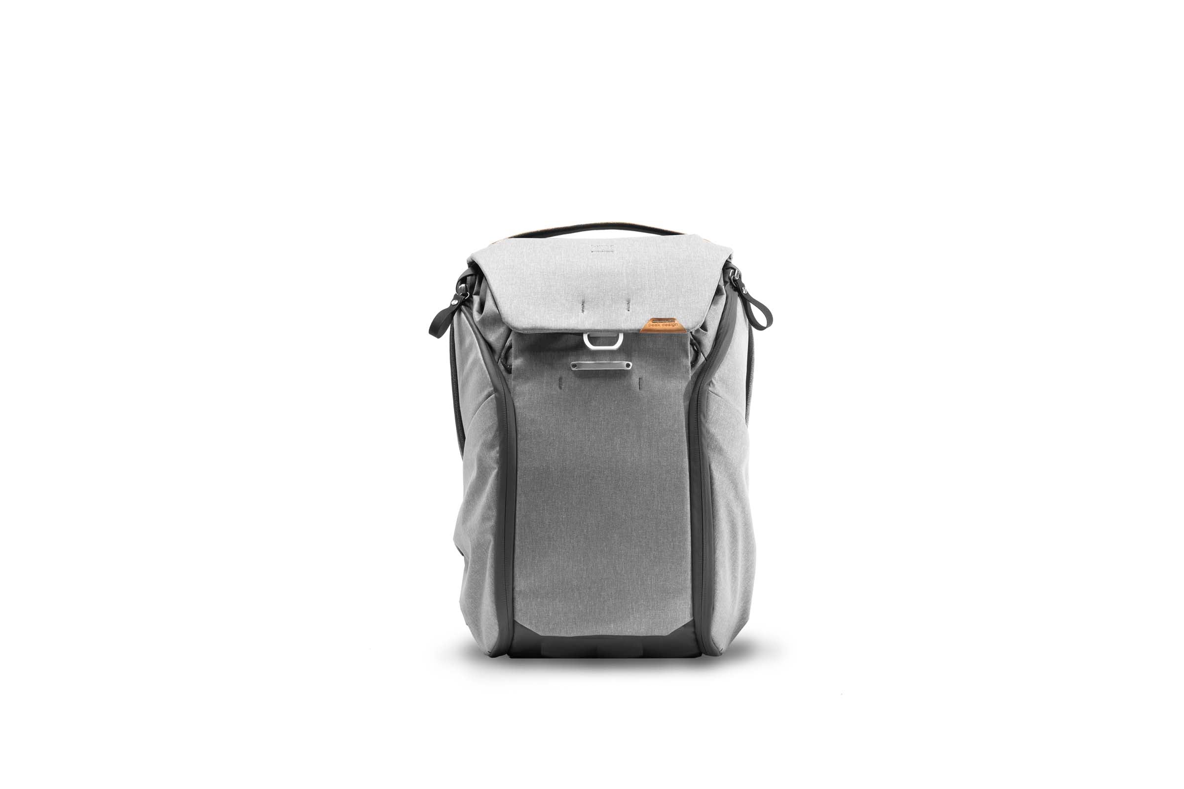 Peak Design Everyday Backpack 20L - Waterproof Camera Backpack for Photographers & Travel - Perfect for DSLR, Laptop & Daily Commute