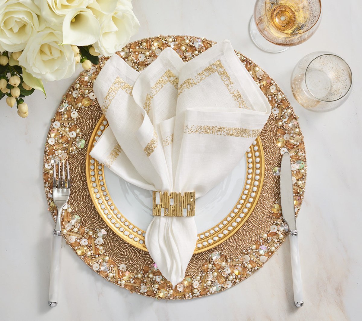 Elegant Matrix Napkin Rings Set of 4 - Stainless Steel Dinnerware Accessories for Wedding, Holiday & Formal Table Settings