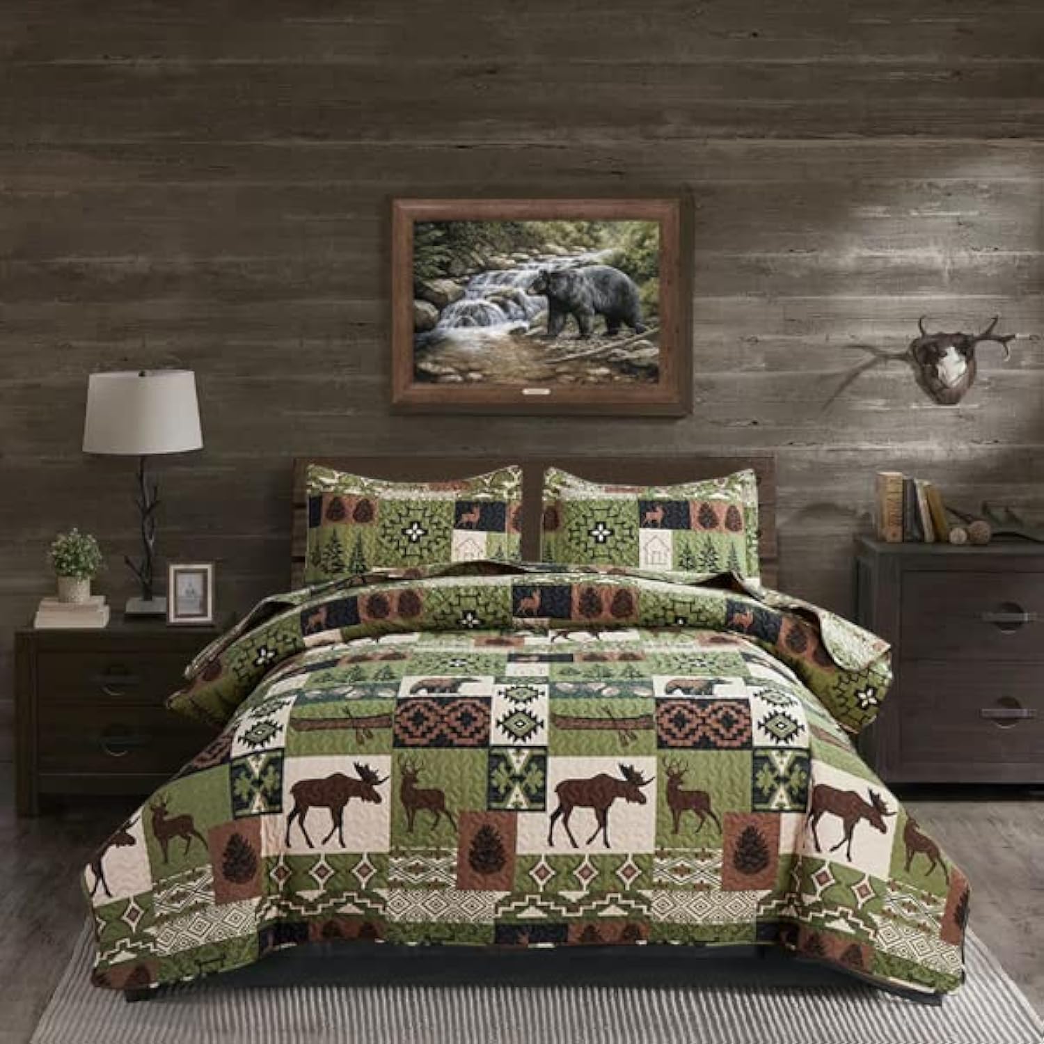 King Size Rustic Quilt Set - Reversible Bear & Moose Bedding for Cabin Decor