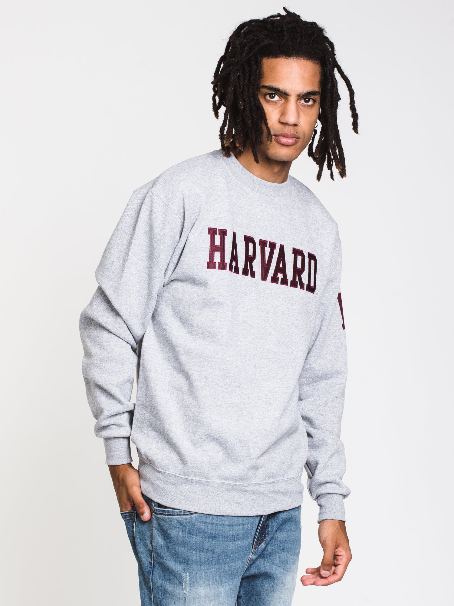 Champion Eco Powerblend Harvard University Crewneck Sweater - Soft & Comfortable Pullover for Men & Women - Perfect for Casual Wear, College Campuses & Gameday Outfits