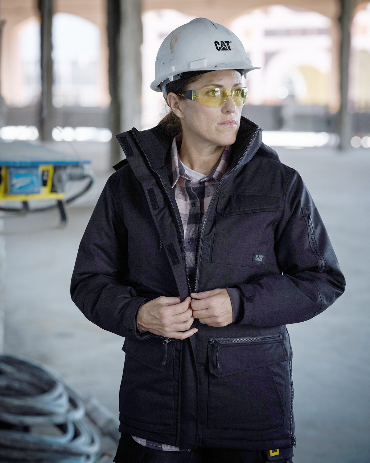 Women's Insulated Work Parka Jacket - Waterproof Winter Coat for Cold Weather - Perfect for Construction, Outdoor Jobs & Snow Activities