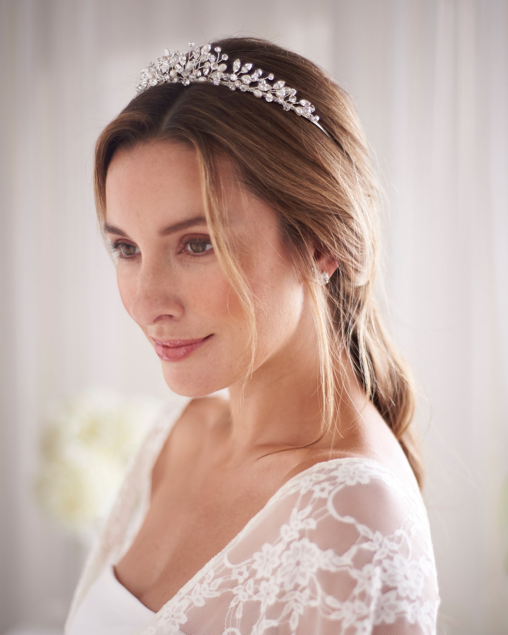 Aspen Pearl & Crystal Tiara – Elegant Bridal Headpiece for Weddings, Prom, and Special Occasions