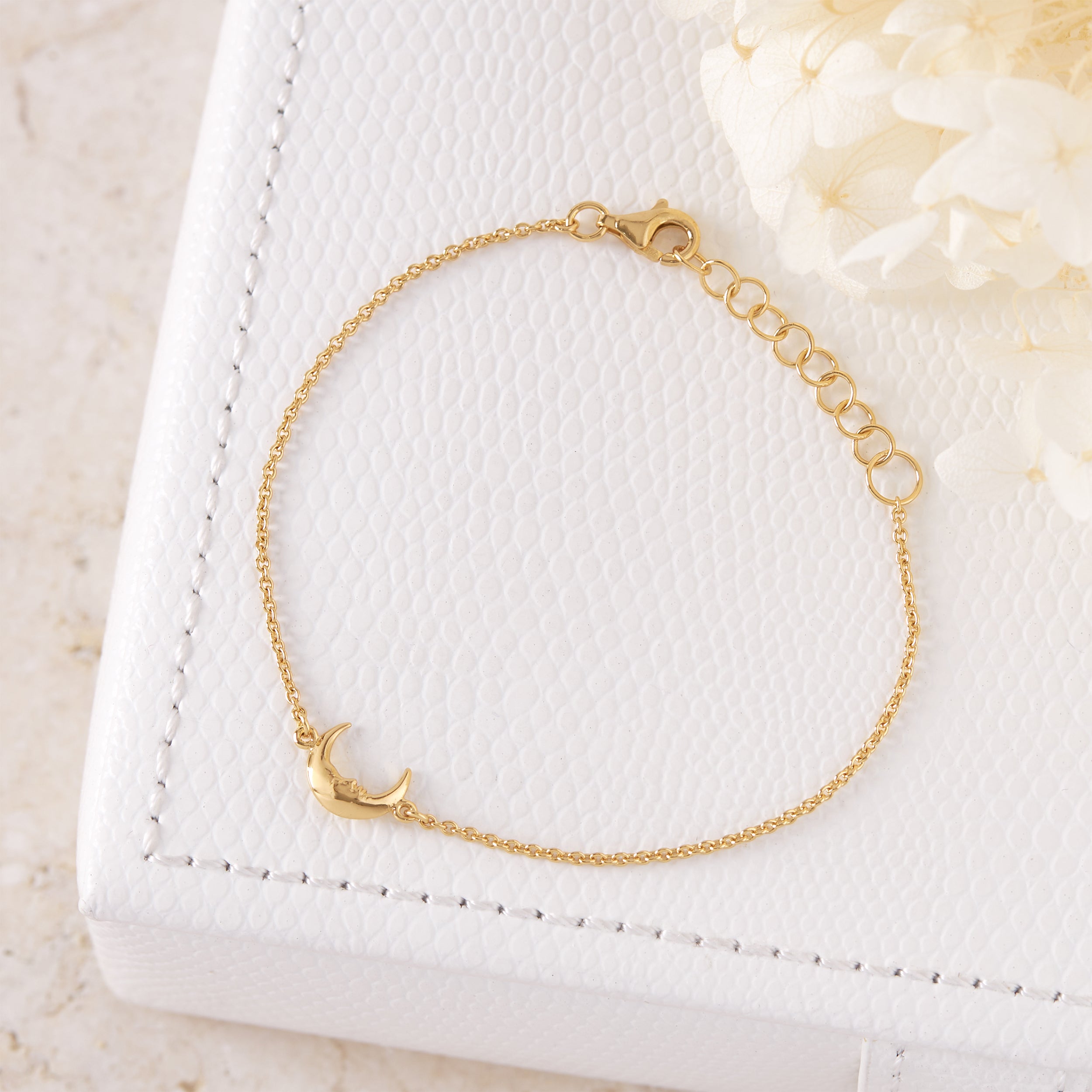 La Luna Gold Bracelet for Women - Elegant & Dainty Jewelry Gift for Birthday, Anniversary & Special Occasions | Perfect for Everyday Wear, Date Nights & Formal Events