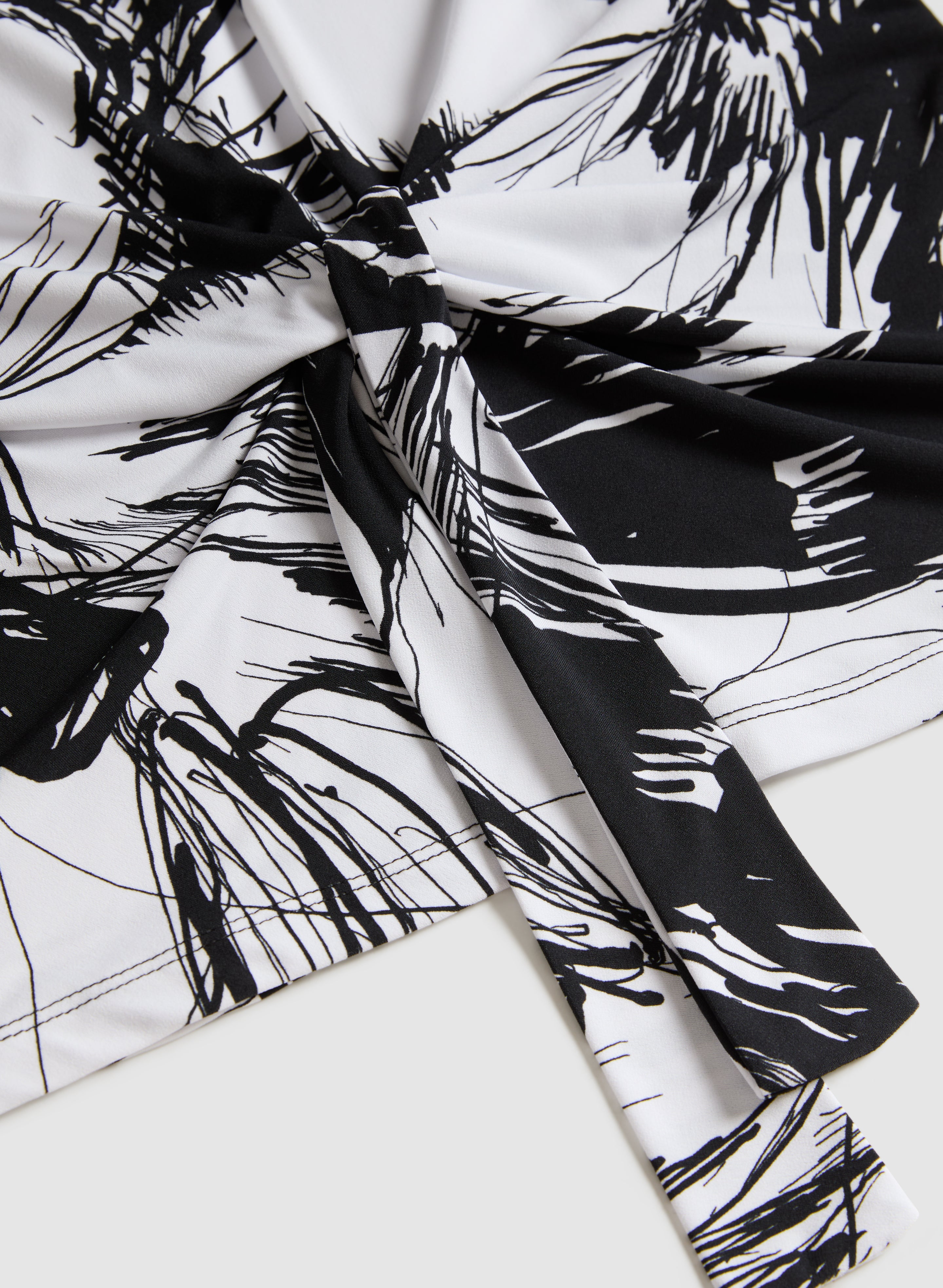 Stylish Abstract Print Top for Women - Trendy Blouse for Casual Wear, Office & Party Outfits | Fashionable & Comfortable