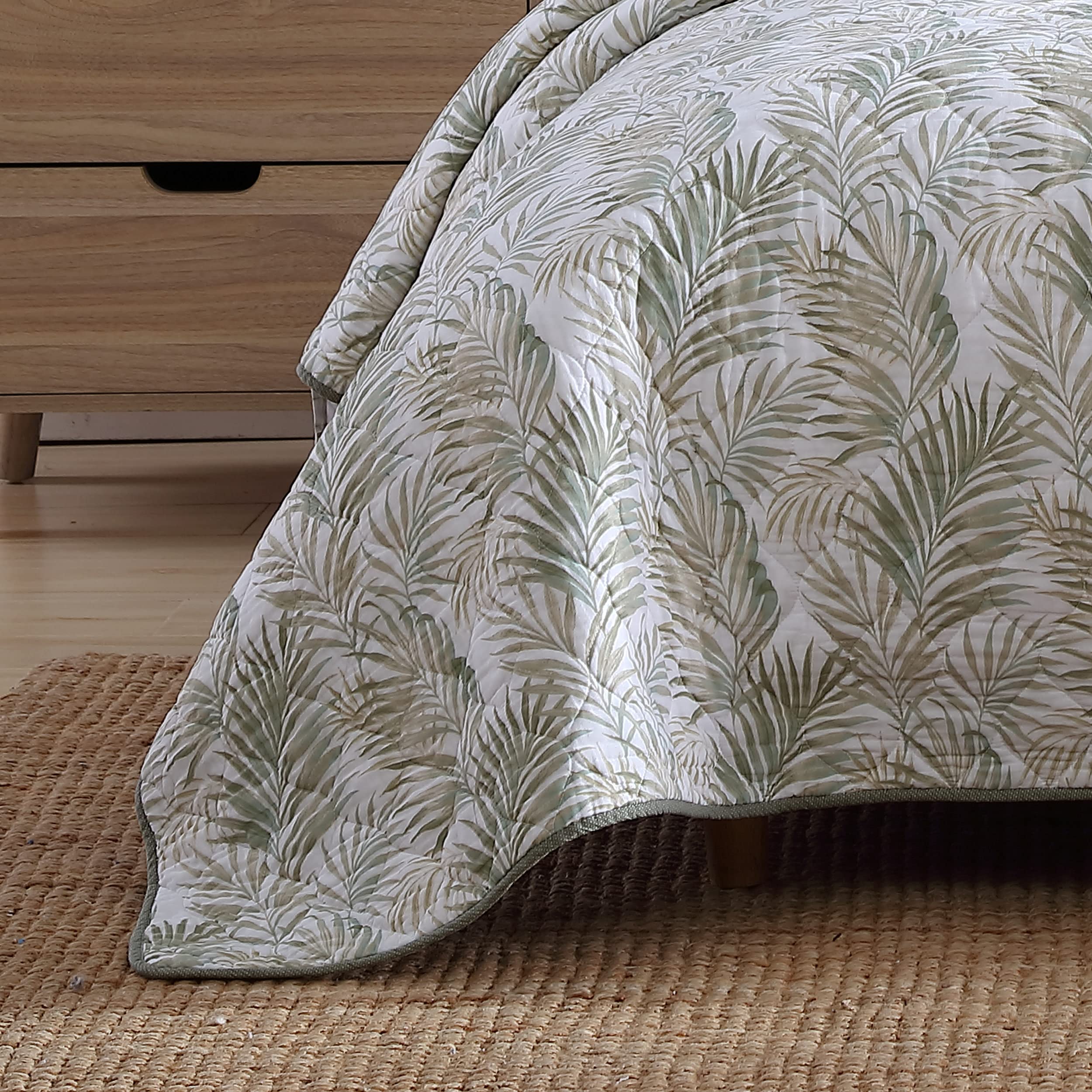 Tommy Bahama King Size Reversible Cotton Quilt Set with Matching Shams - Soft Coastal Bedspread in Maui Palm Green | Super Soft Bedding for Beach House, Guest Room & Master Bedroom Decor