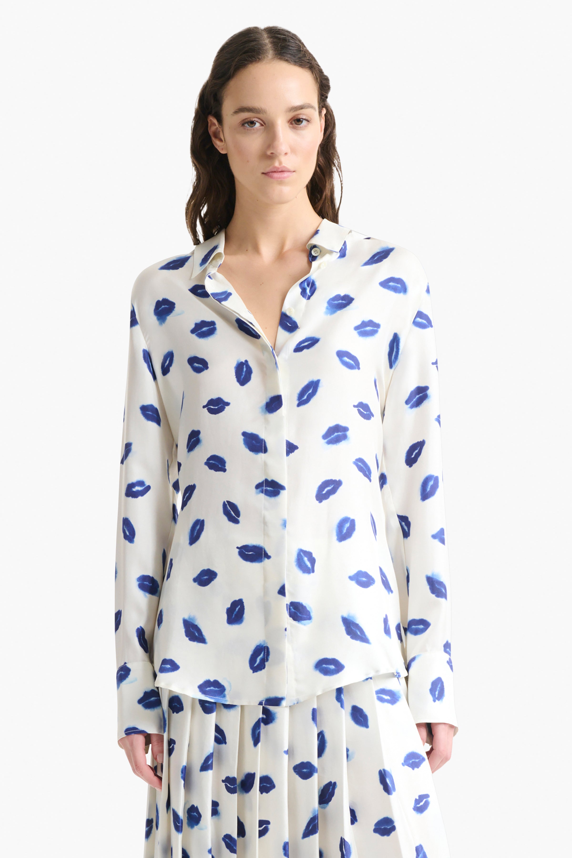 Chika Top Berry Blue Kisses - Stylish Women's Fashion Tops for Casual Wear & Date Nights