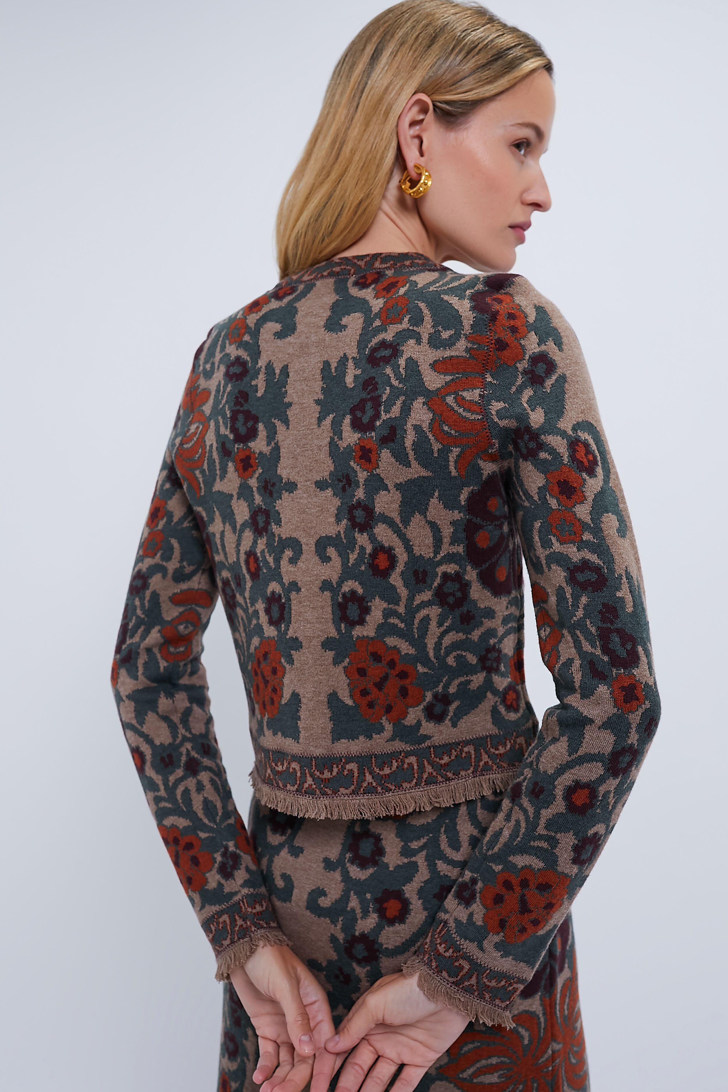 Bogata Scarf Coco Livi Jacket - Stylish Women's Winter Coat with Detachable Scarf | Perfect for Cold Weather, Outdoor Activities & Fashion Outfits