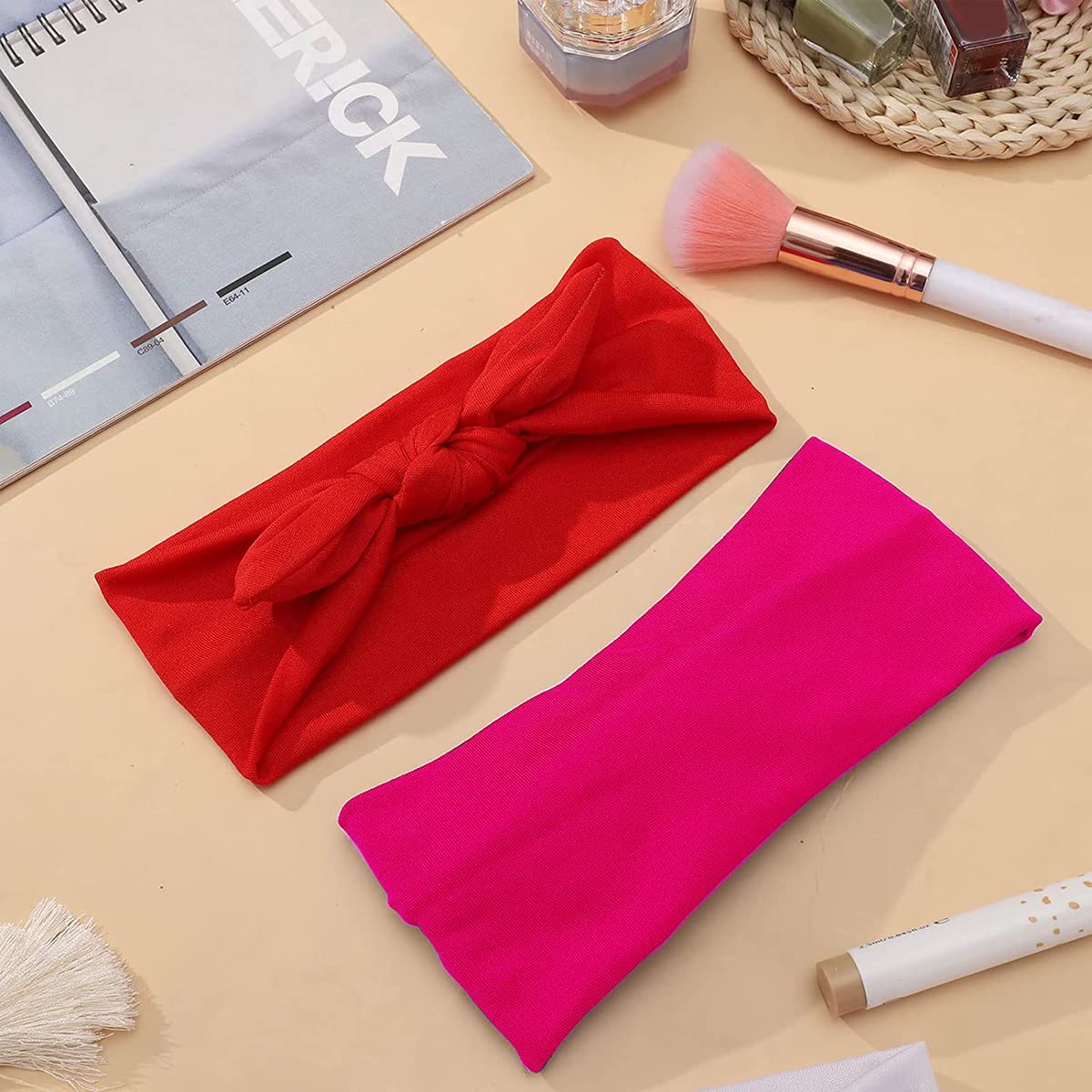 4 PCS Women's Elastic Headbands - Soft Hair Wraps & Head Scarves for Washing Face, Makeup & Styling - Retro Hair Accessories for Women & Girls - Perfect for Salon, Spa, Home & Gym Use