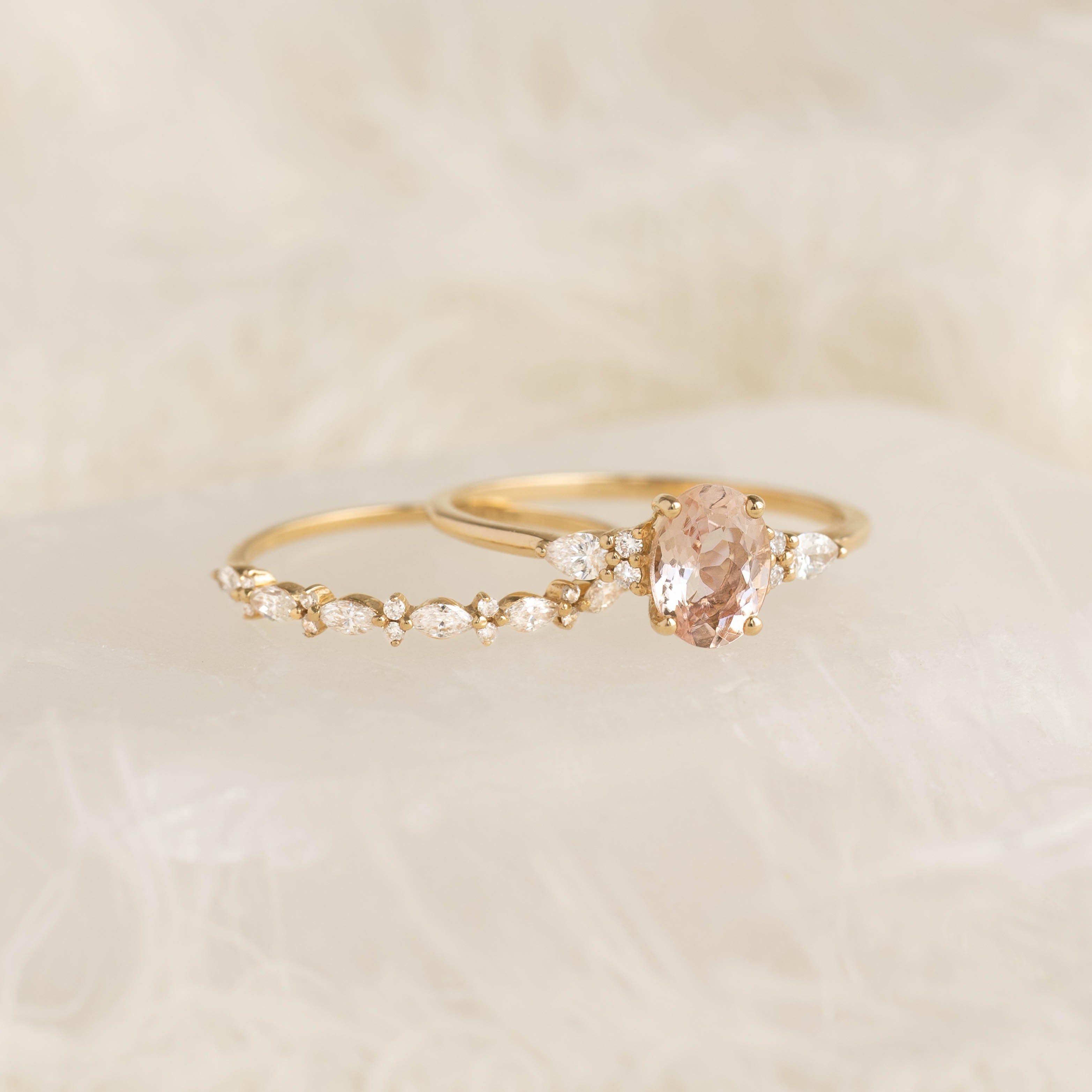 14K Gold Morganite and Diamond Engagement Ring for Women - Elegant Vintage Style Wedding Band - Perfect for Proposals, Anniversaries & Special Occasions
