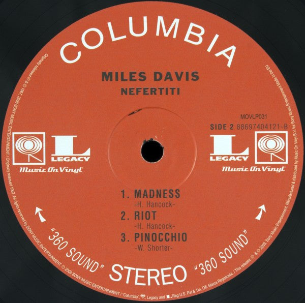 Miles Davis - Nefertiti Vinyl LP Album (Reissue, Remastered, 180g) - Mint Condition - Perfect for Jazz Collectors & Audiophiles