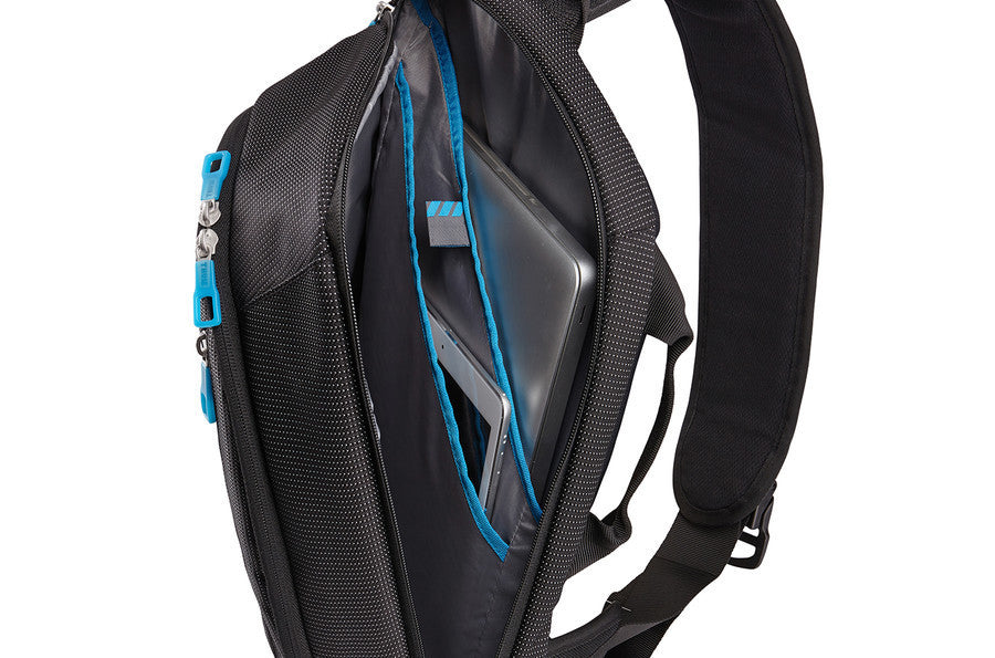 Thule Crossover 17L Sling Backpack - Lightweight Water-Resistant Crossbody Bag for Travel, Hiking & Everyday Use - Perfect for Commuters, Photographers & Outdoor Adventures