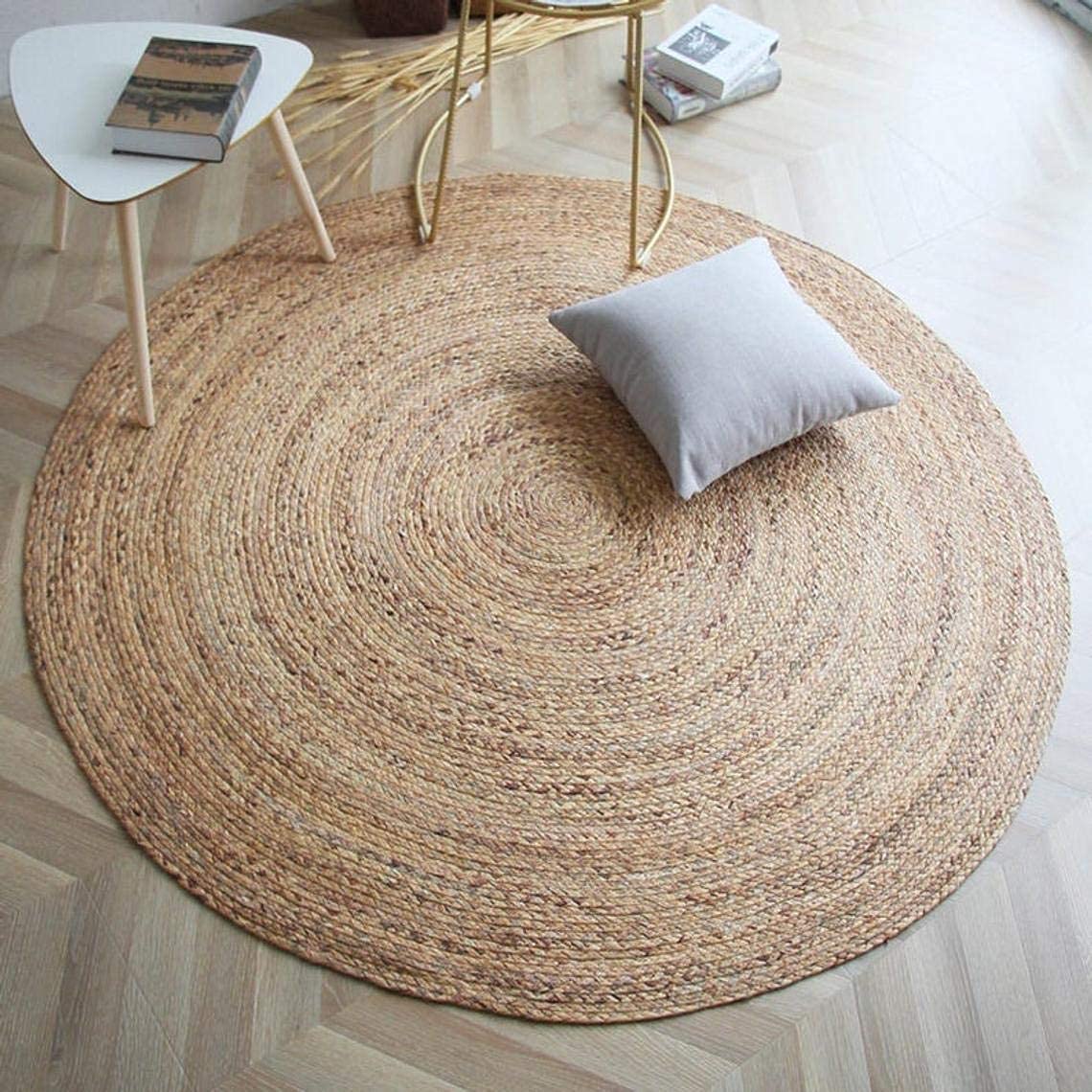 FRELISH DECOR Handwoven Jute Round Area Rug - 5 Feet Natural Yarn Braided Reversible Rug - Rustic Vintage Beige Eco-Friendly Floor Mat - Perfect for Bedroom, Living Room, Kitchen & Farmhouse Decor (5' Round)