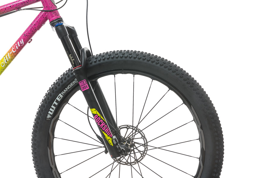 All City Electric Queen Large Bike - 2017 Model | Premium Electric Bicycle for Urban Commuting & Leisure Rides | Perfect for City Streets, Parks & Weekend Adventures