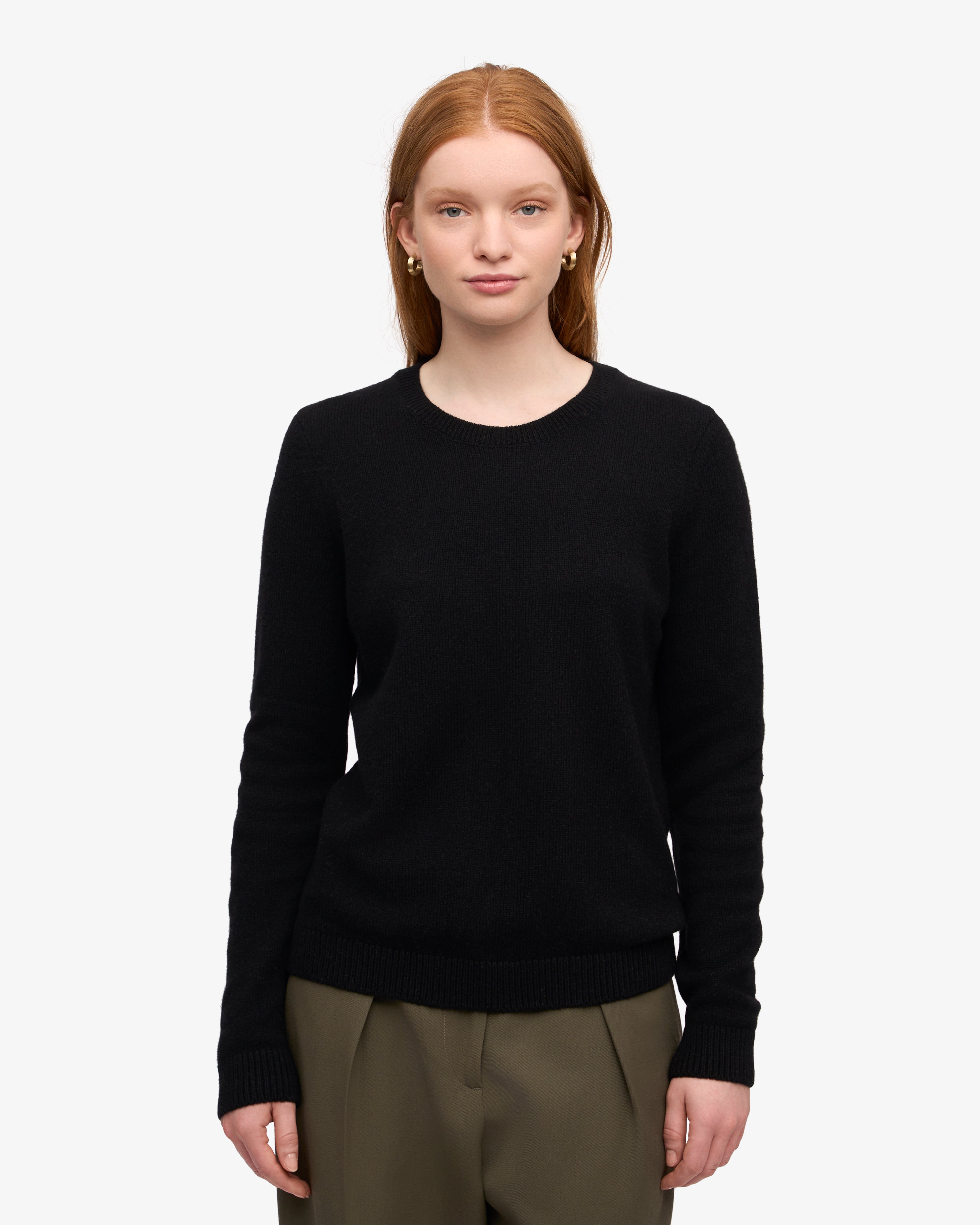 Classic Women's Merino Wool Crew Neck Sweater - Deep Black | Warm & Soft Winter Pullover for Casual Outfits & Office Wear