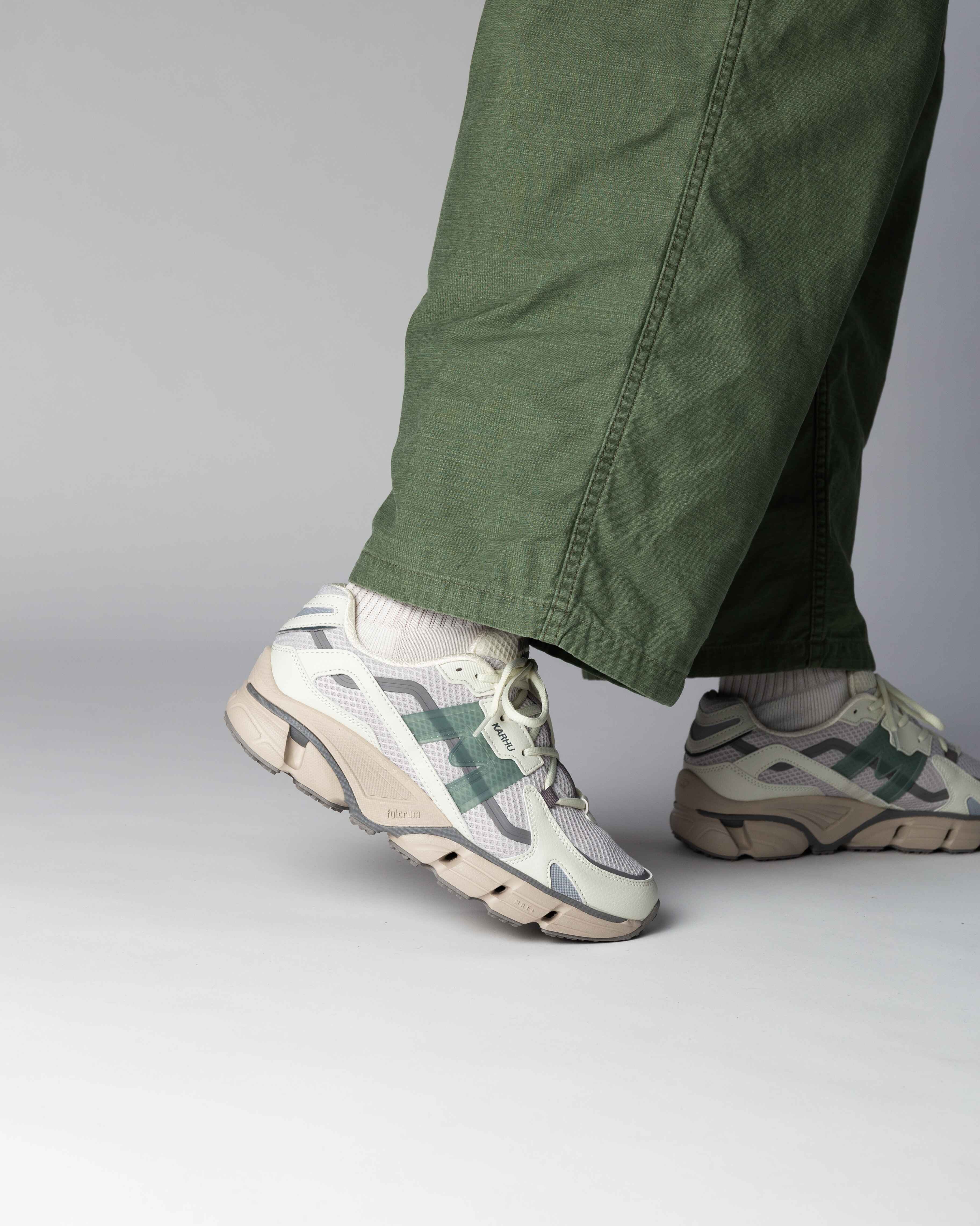 Super Fulcrum Icicle Green Milieu - Premium Outdoor Gear for Hiking, Camping & Adventure Enthusiasts