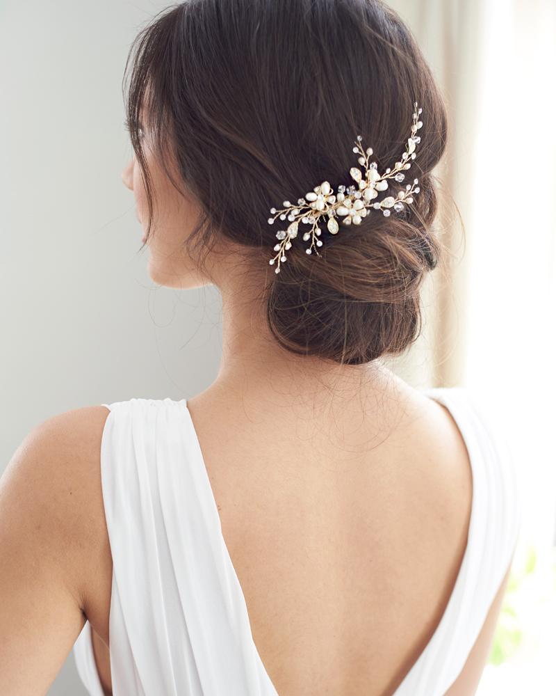 Angela Pearl Hair Comb - Elegant Vintage Pearl Hair Accessory for Women, Bridal Hair Styling, Wedding, Prom, and Special Occasions