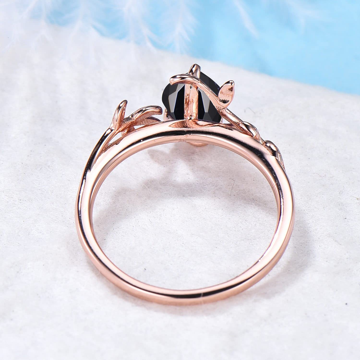 925 Sterling Silver Vintage Leaf Engagement Ring with Natural Pear Cut Black Onyx Stone – Elegant Wedding Band & Birthday Gift for Her | Perfect for Proposals, Anniversaries, and Special Occasions