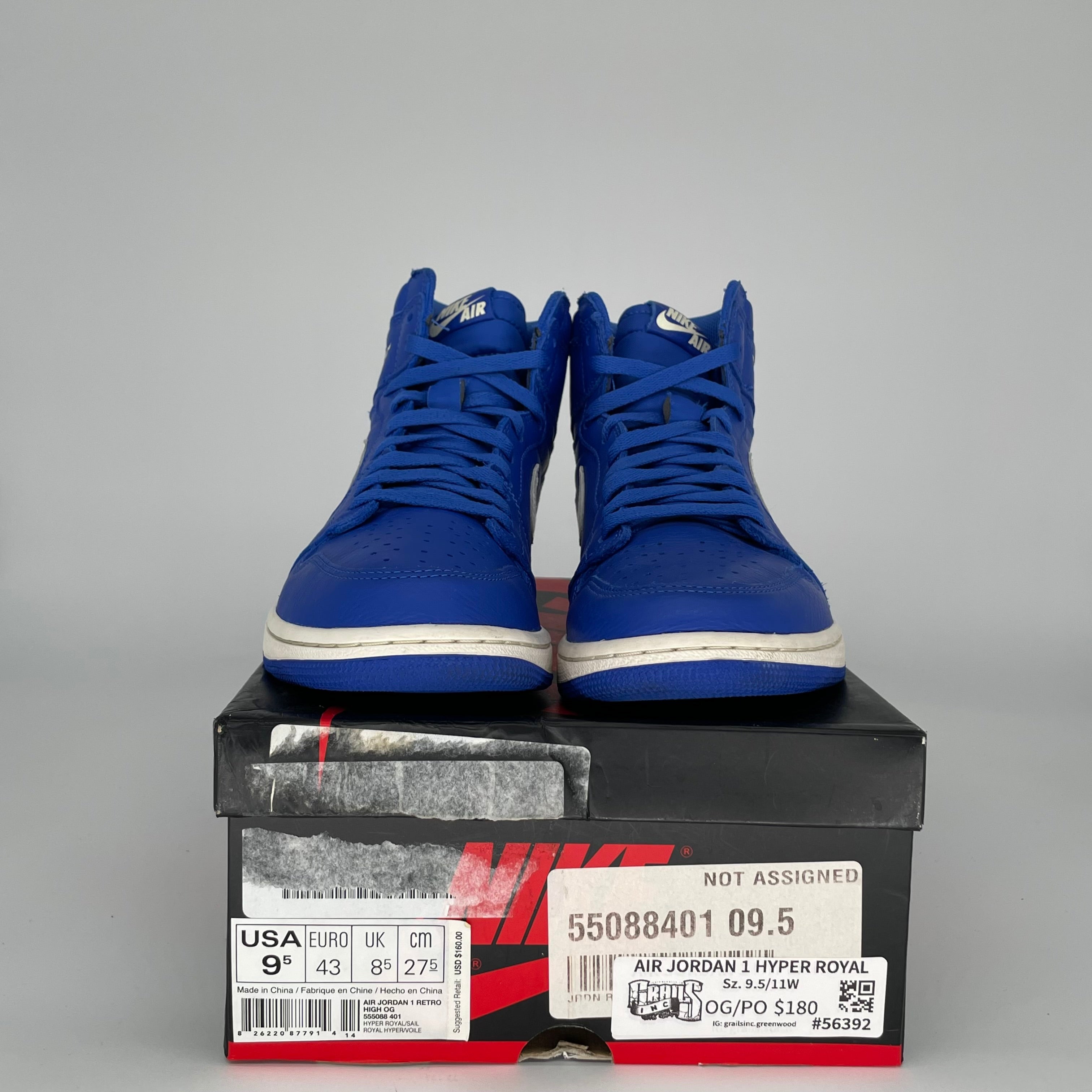 Air Jordan 1 Hyper Royal Sneakers - Men's Size 9.5 (555088-401) - Blue & White Basketball Shoes for Casual Wear & Street Style