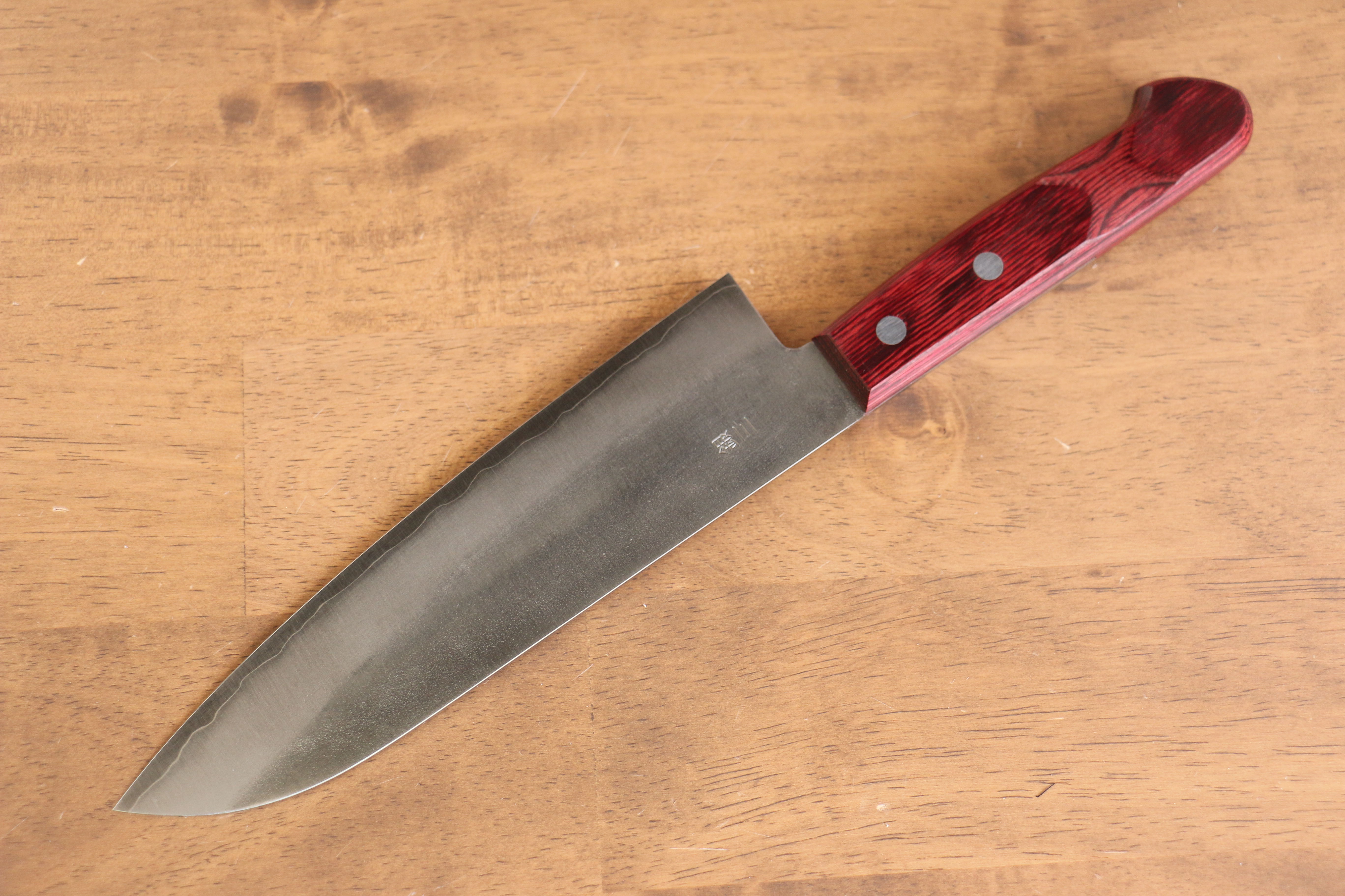 Nao Yamamoto 180mm Santoku Knife - Japanese Silver Steel No.3 Nashiji Blade with Red Pakka Wood Handle - Perfect for Slicing, Dicing & Chopping Vegetables, Meat & Fish in Professional & Home Kitchens