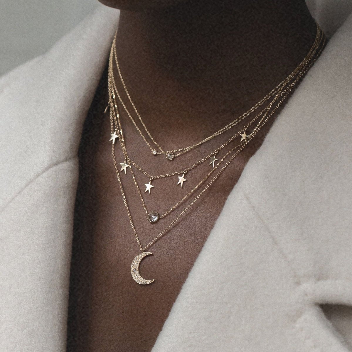 Elegant Moonlight Crescent Diamond Necklace for Women - Perfect for Evening Parties, Weddings & Special Occasions