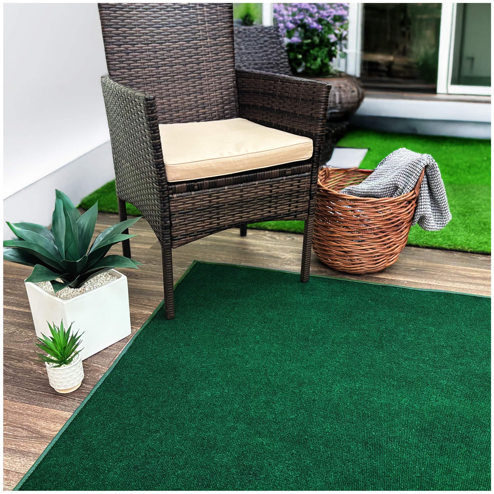 KOECKRITZ Ultra-Thin Quick-Dry Outdoor Rug - Lightweight & Durable for Patios, Decks, Pools, Boats, Balconies & Events - Perfect for Indoor/Outdoor Use - 9x12 Green - Ideal for Beach Days, Poolside Lounging & Outdoor Gatherings