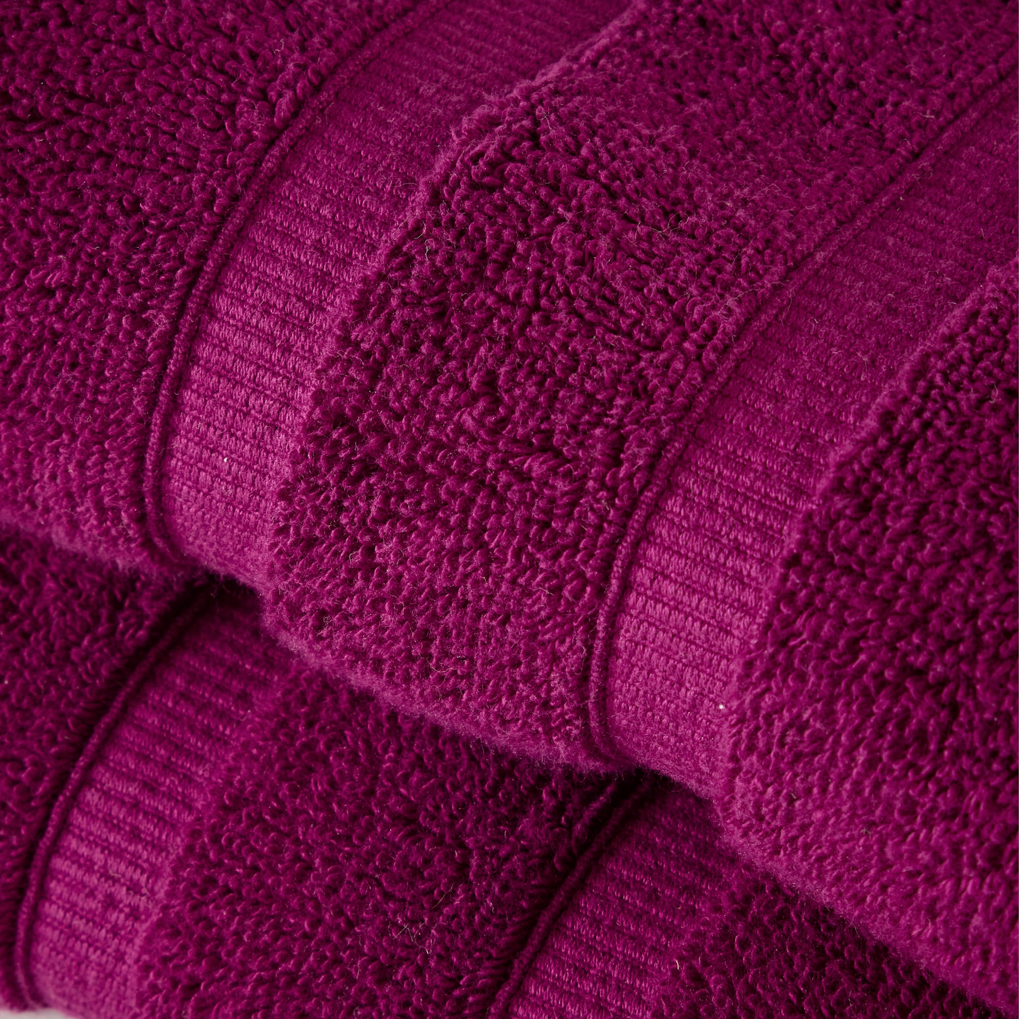Christy Signum Combed Cotton Bath Towel - Soft & Absorbent Plum Color for Spa, Gym & Luxury Bathroom Use