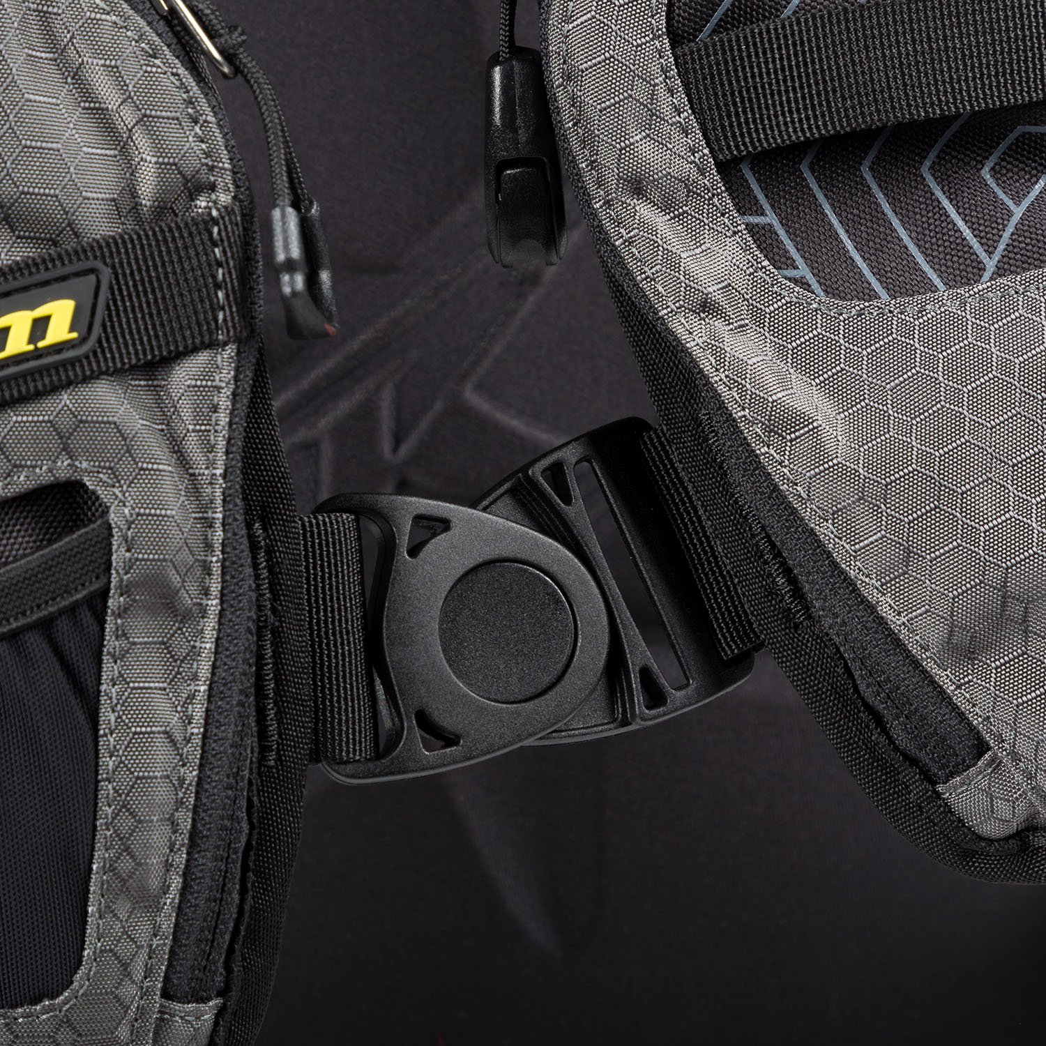 KLIM Nac Pak Technical Backpack - 3L Hydration Pack with Shape Shift Technology (Gray) - Perfect for Hiking, Cycling & Outdoor Adventures