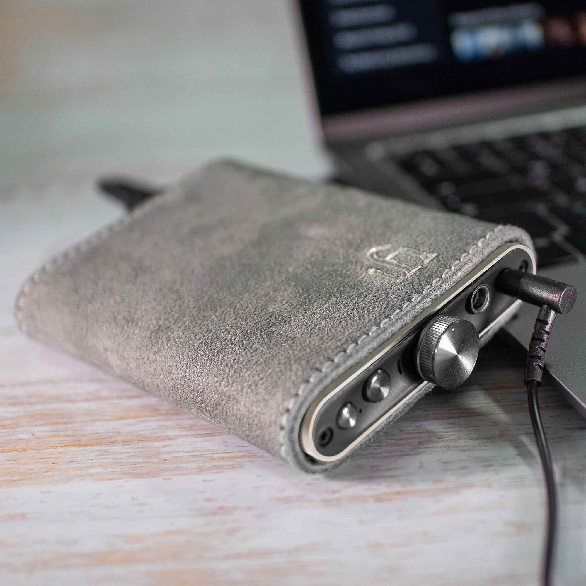 iFi Audio Hip DAC 3 Protective Case - Premium Portable Cover for Headphone Amplifier - Perfect for Travel, Commuting & Home Use