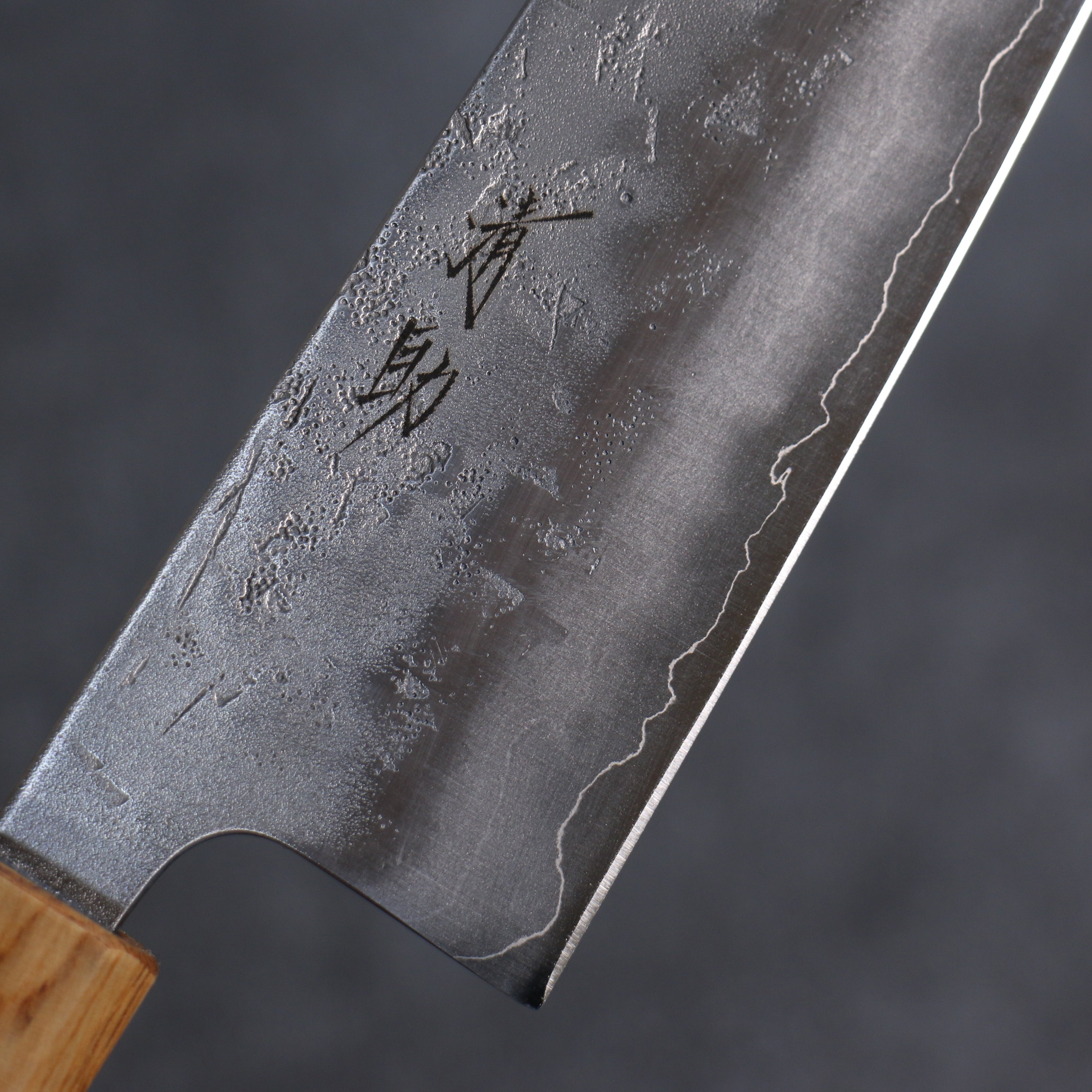 Premium Seisuke SLD Washiji Gyuto 210mm Japanese Chef Knife with Burnt Oak Handle - Perfect for Sushi, Sashimi, and Precision Cutting in Professional Kitchens