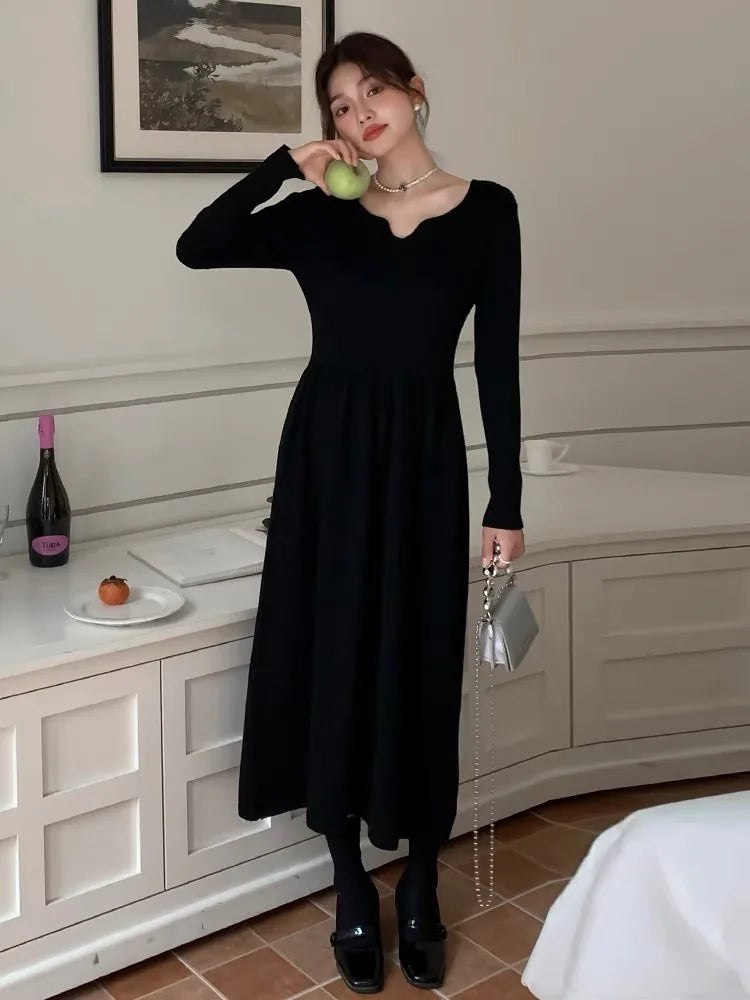 Elegant V-Neck Long Sleeve Slim Knit Pleated Dress for Women | Autumn Winter Solid Casual A-Line Sweater Dress 2023 | French Simple Style for Office, Party & Date Night