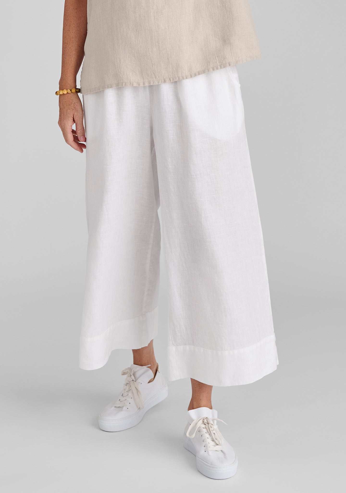 Breathable Vented Cuff Linen Pants with Elastic Waistband - Comfortable Summer Casual Wear for Women & Men
