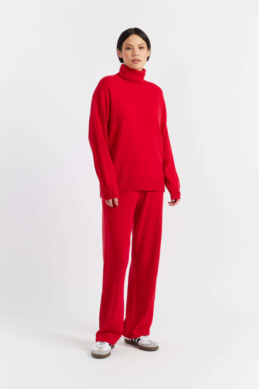 Luxury Velvet Red Wool Cashmere Roll Neck Sweater for Women - Soft Winter Warm Pullover for Holiday Parties & Casual Outings