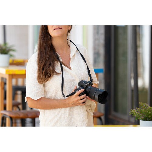 Nikon NIKKOR Z 50mm f/1.4 Lens for Nikon Z Mirrorless Cameras - Professional Portrait & Low Light Photography Lens for Wedding, Events & Street Photography