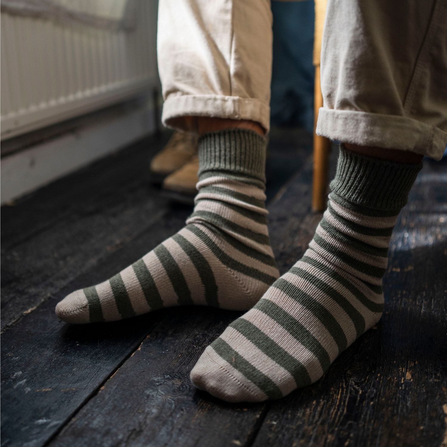 Premium Men's Striped Cashmere & Cotton Socks - Soft & Breathable Luxury Dress Socks for Business, Office & Formal Occasions
